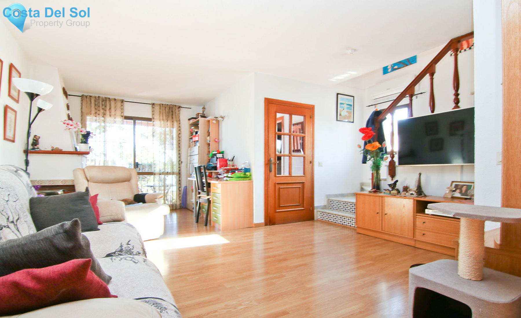 Semi-Detached House in Las Lagunas-1295819