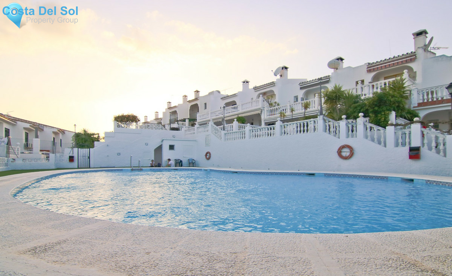 Semi-Detached House in Las Lagunas-1295809