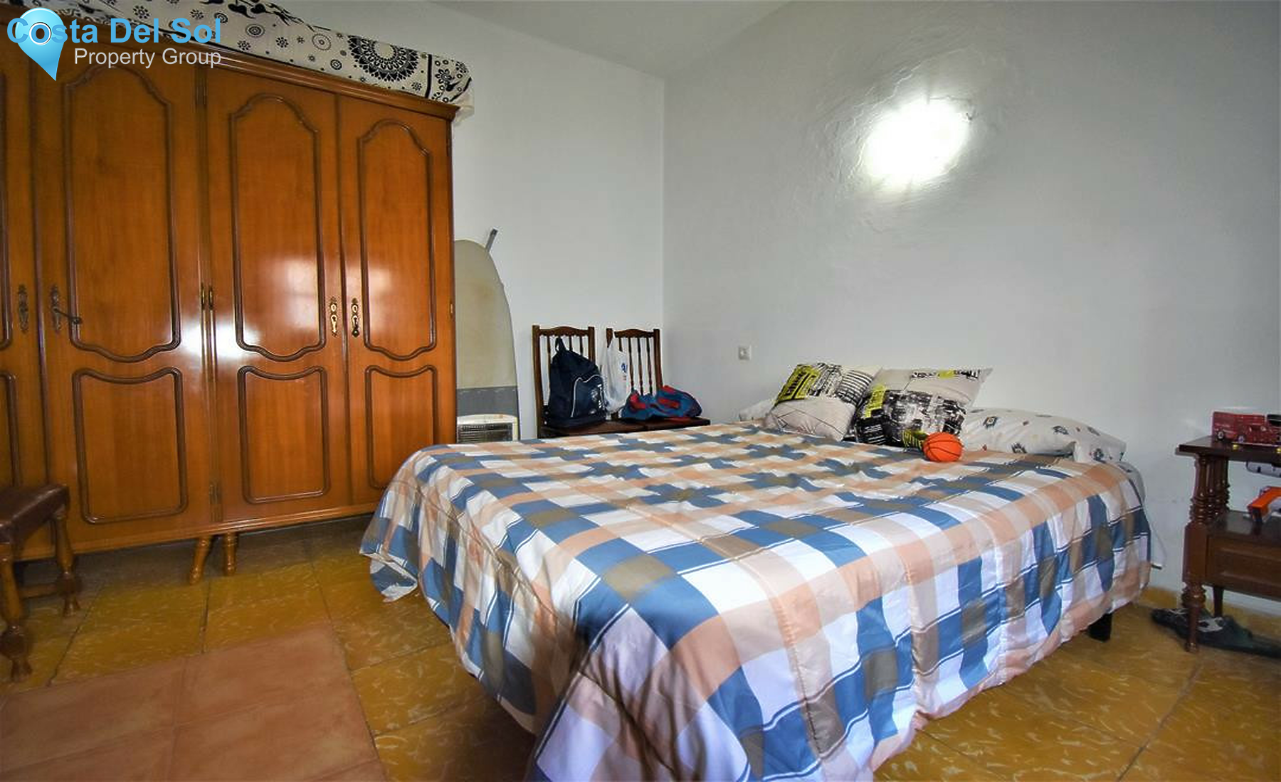 Semi-Detached House in Las Lagunas-1553054