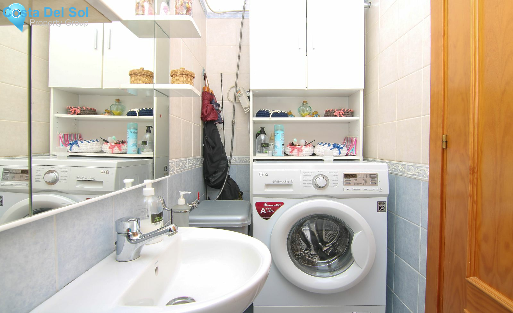 Semi-Detached House in Las Lagunas-1170828