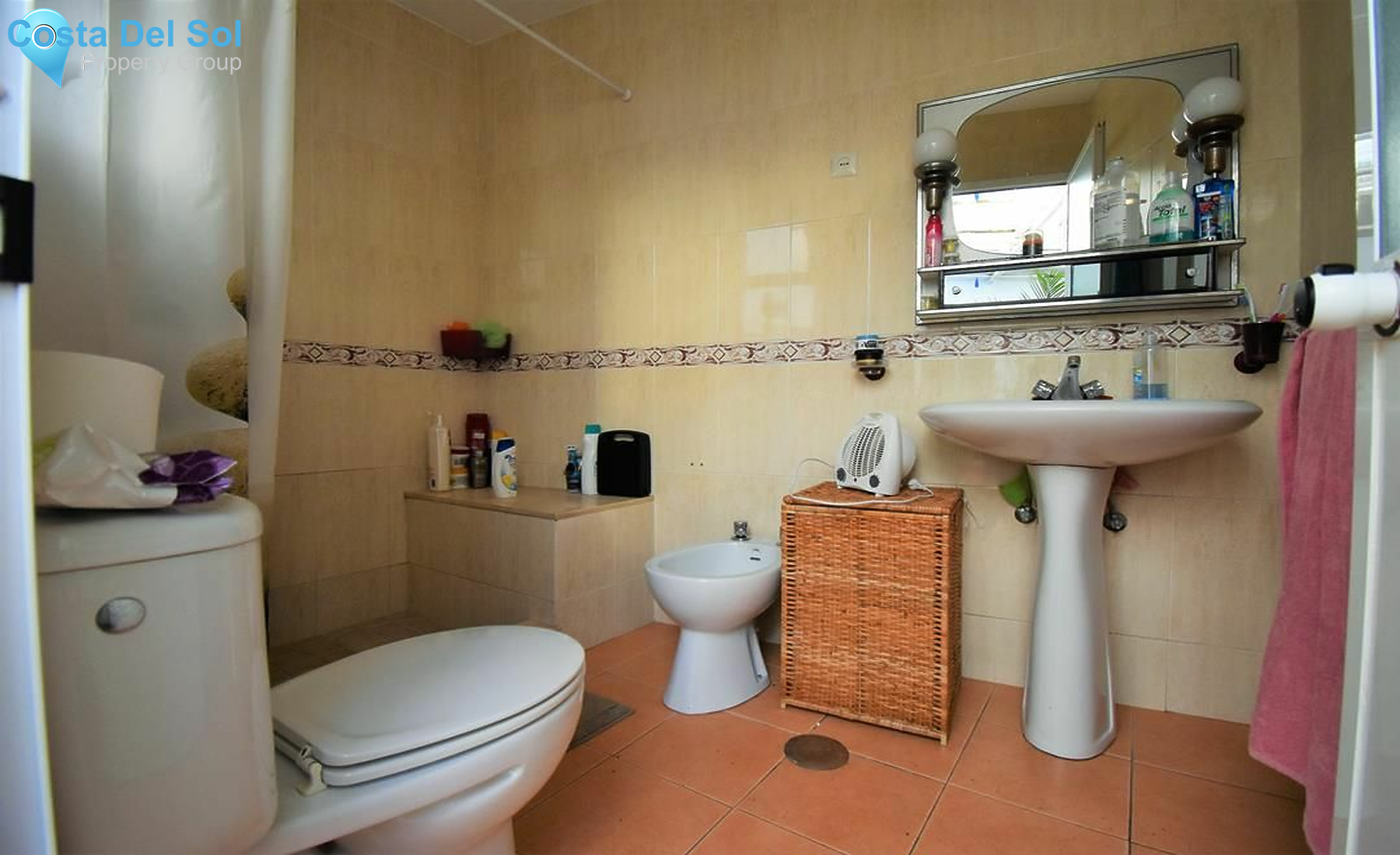 Semi-Detached House in Las Lagunas-1231841