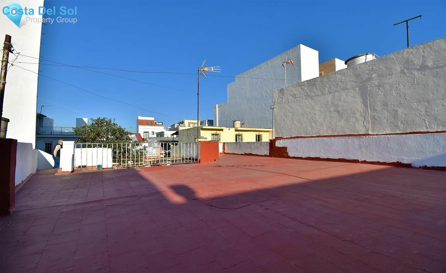 Semi-Detached House in Las Lagunas-1231832