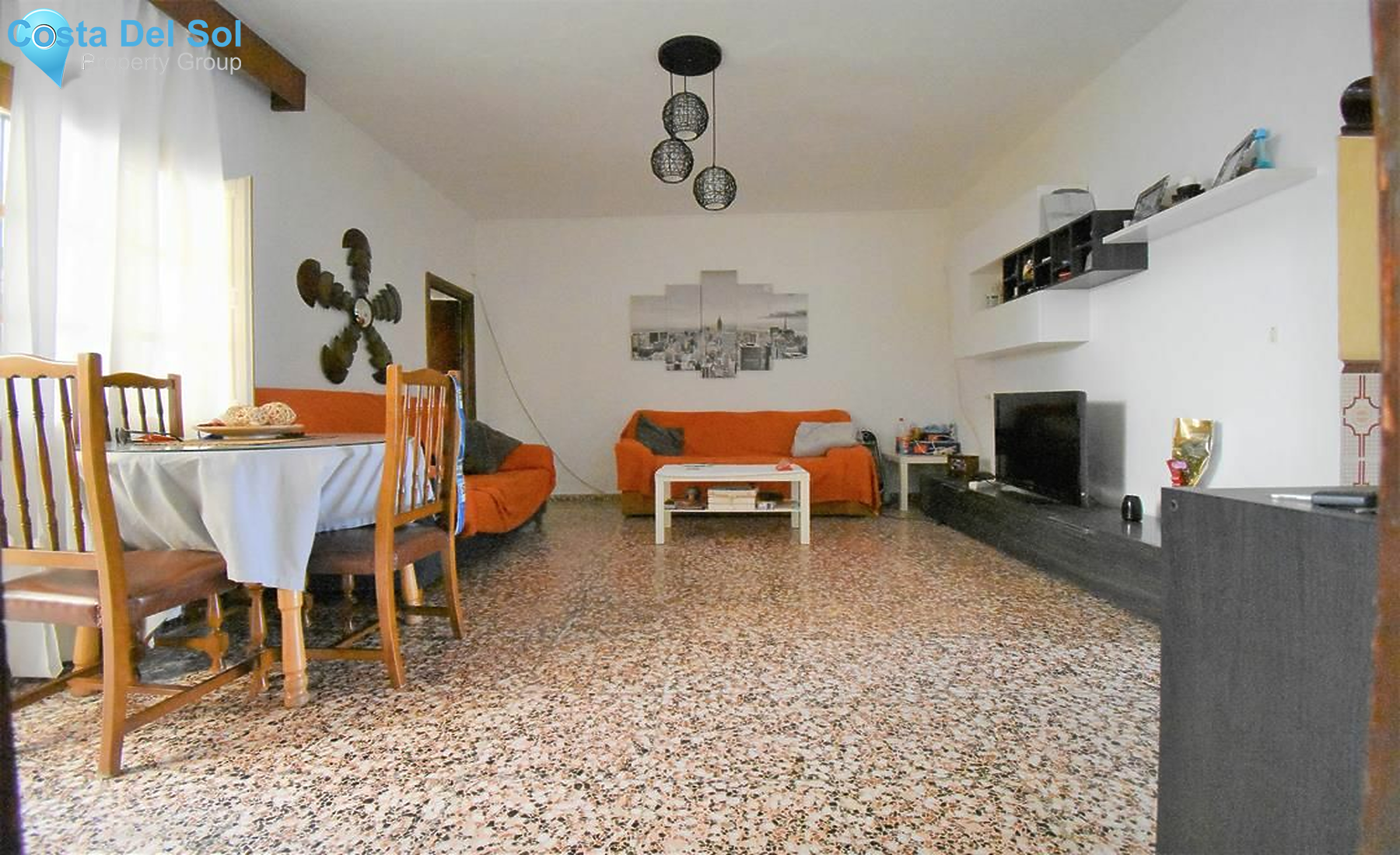 Semi-Detached House in Las Lagunas-1231837
