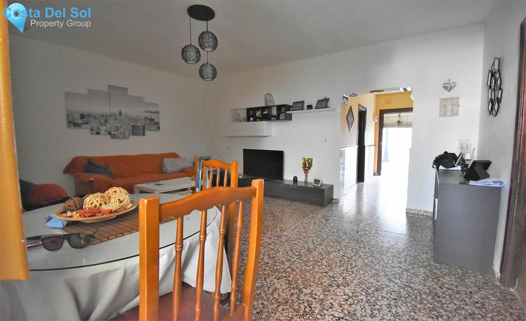 Semi-Detached House in Las Lagunas-1231838
