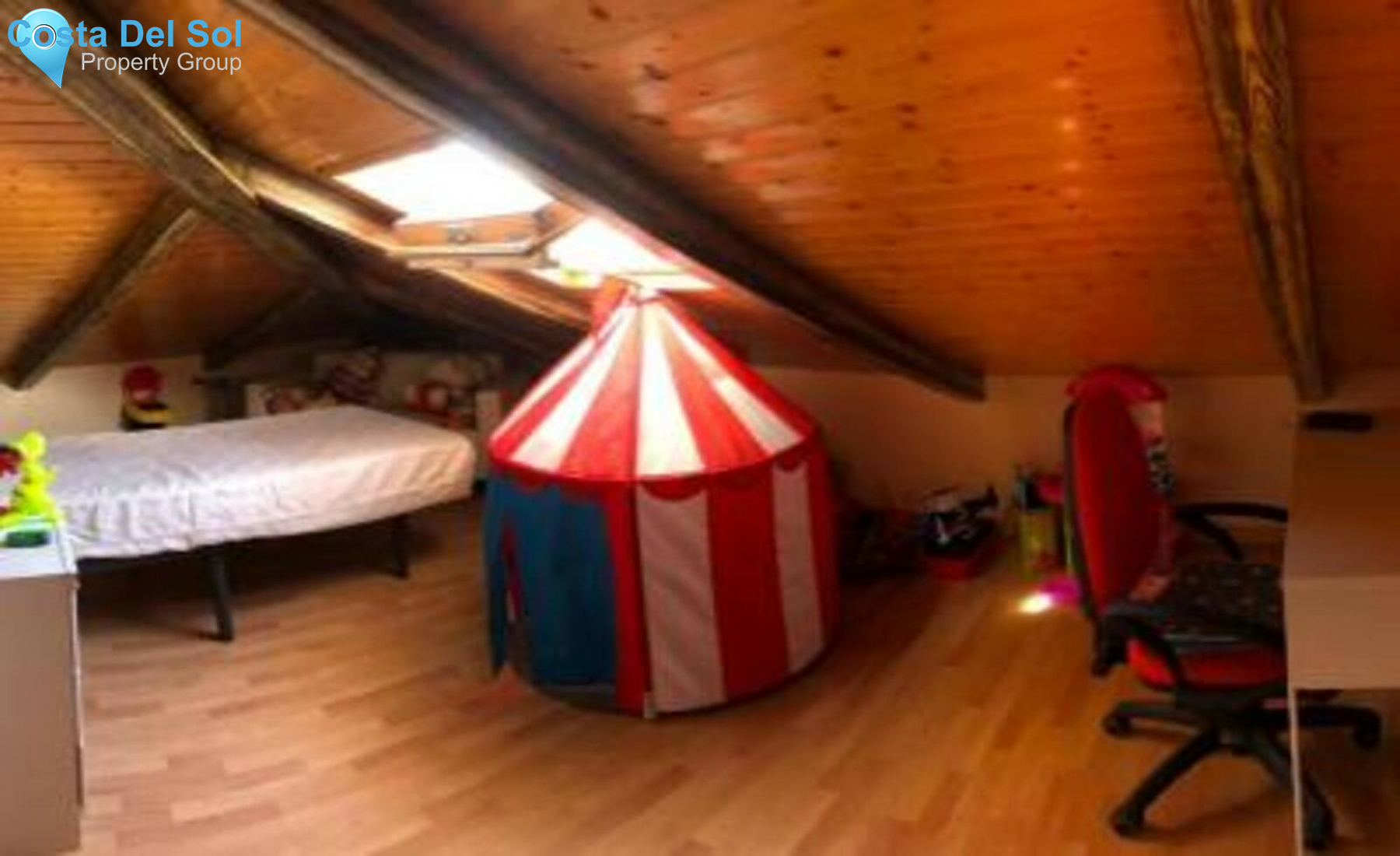 Semi-Detached House in Los Pacos-1294677