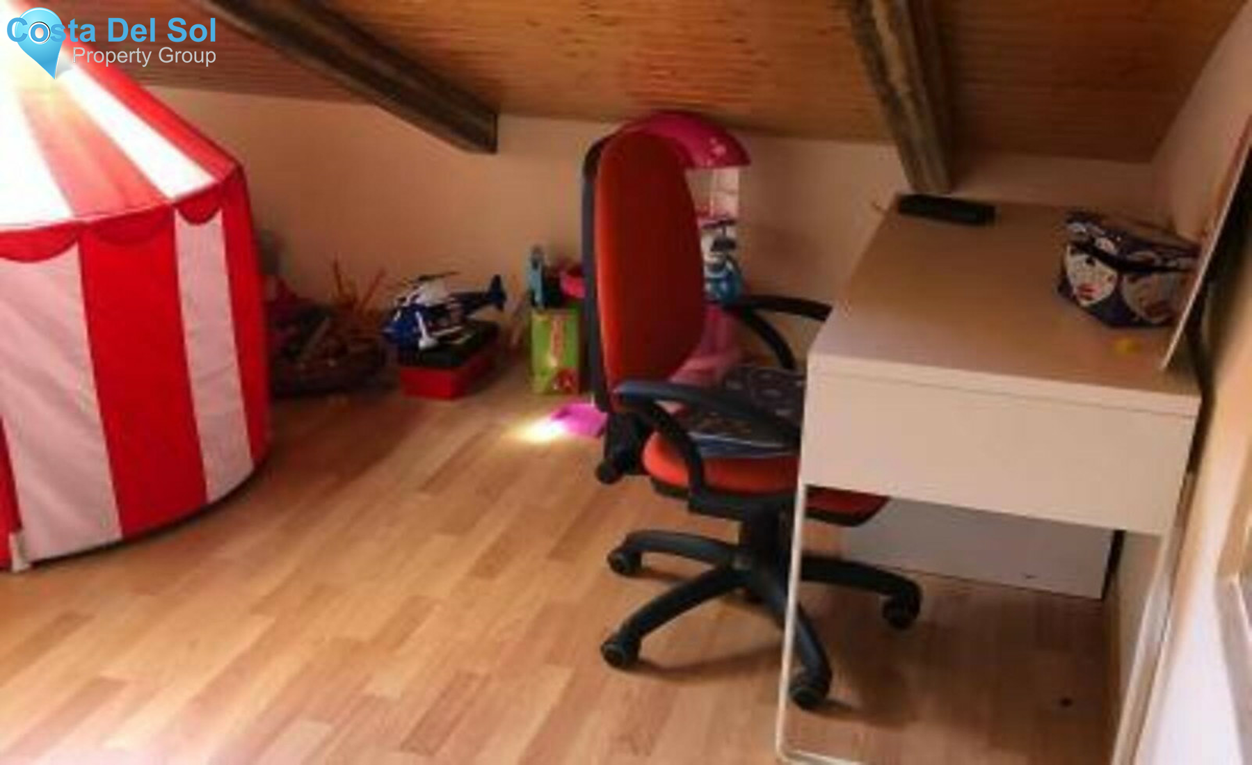 Semi-Detached House in Los Pacos-1294666