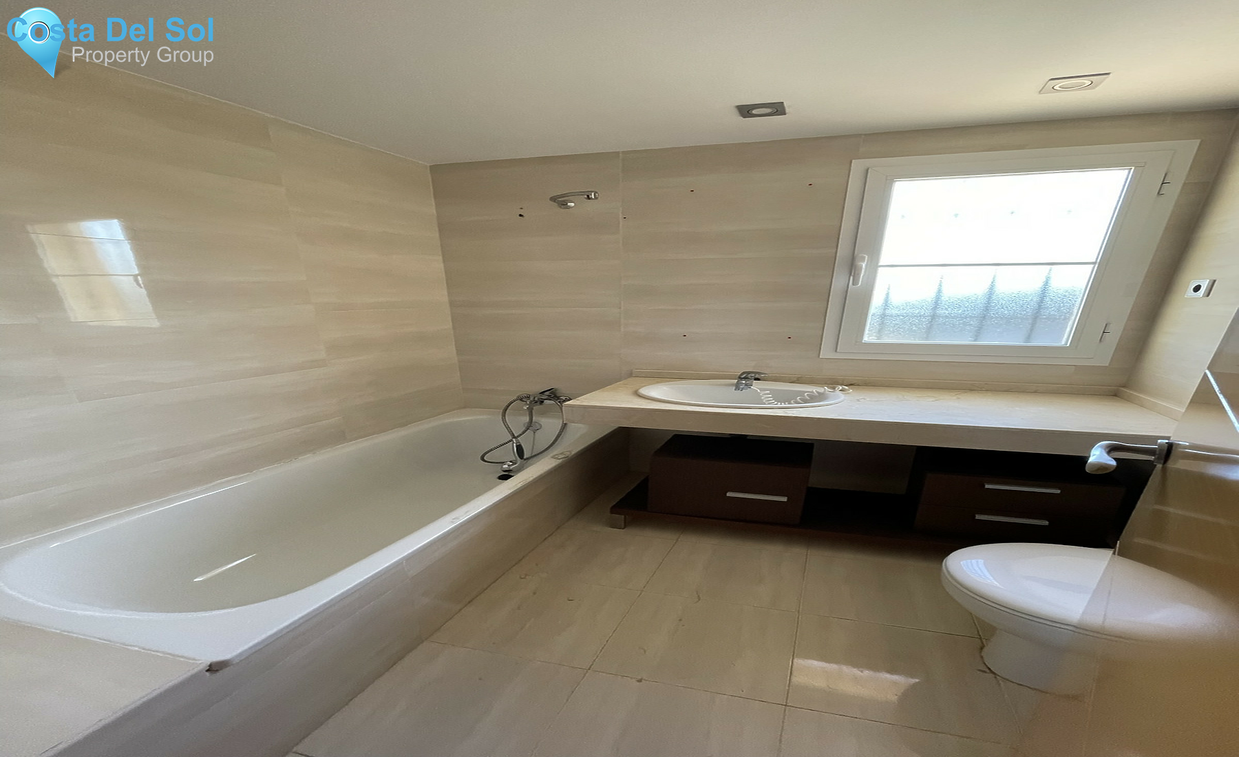 Semi-Detached House in Los Pacos-1313064