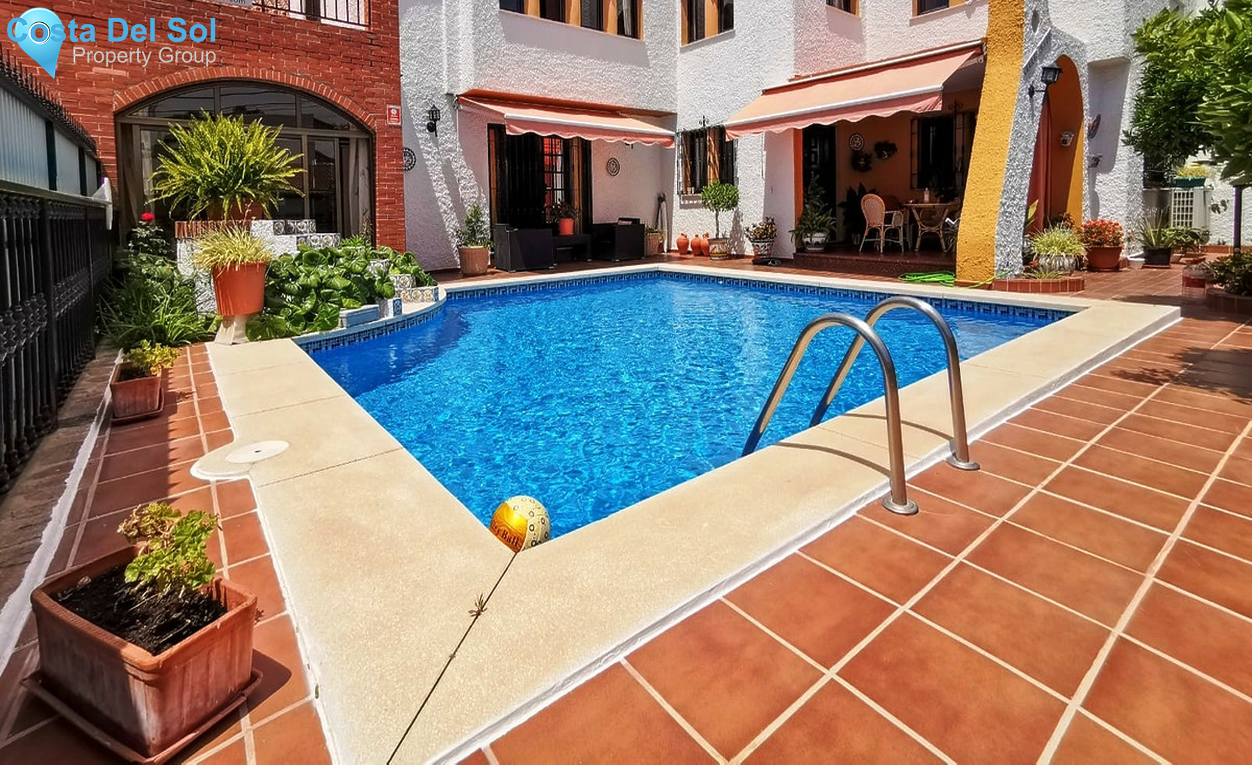 Semi-Detached House in Los Pacos-1333990