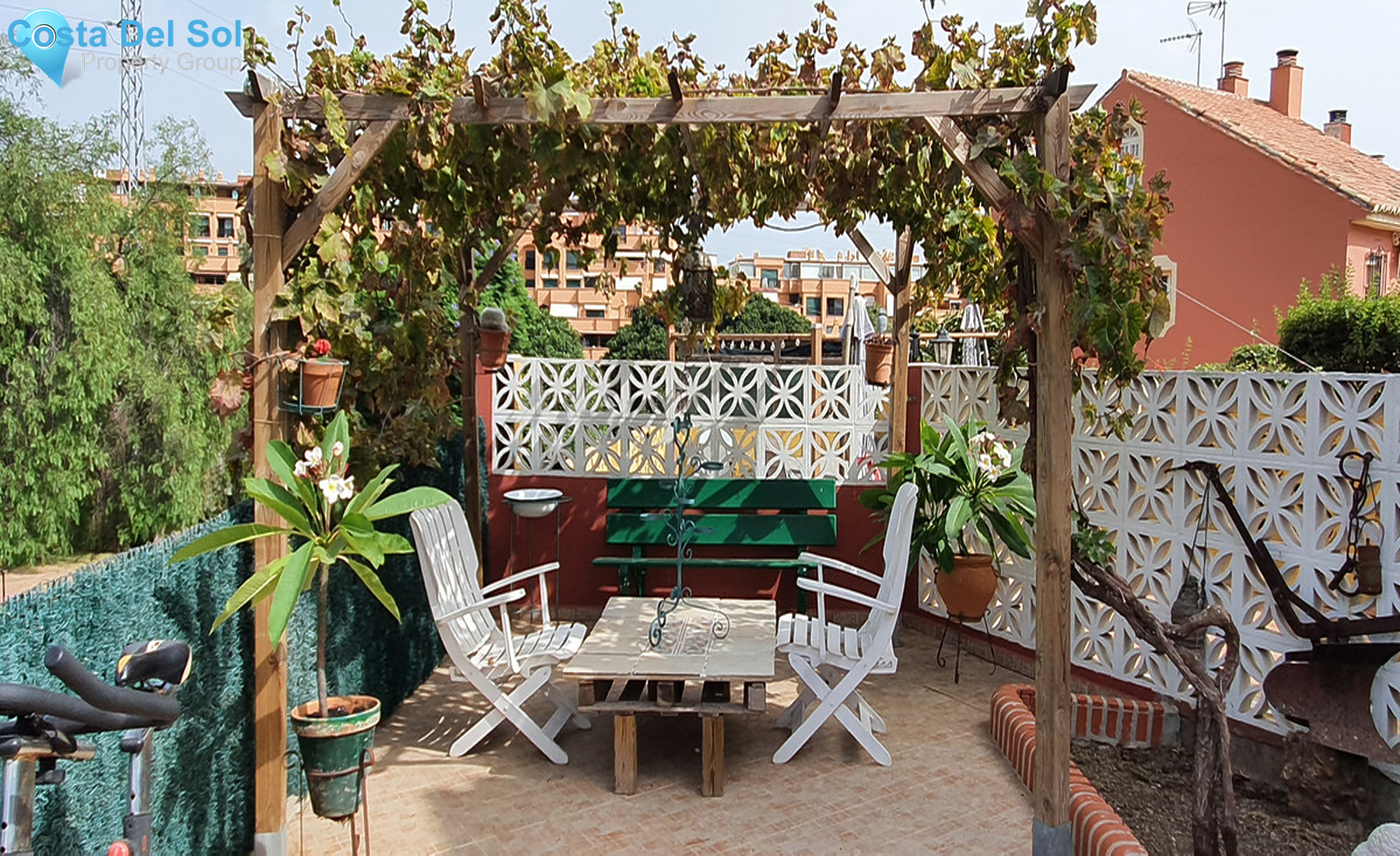 Semi-Detached House in Marbella-736360