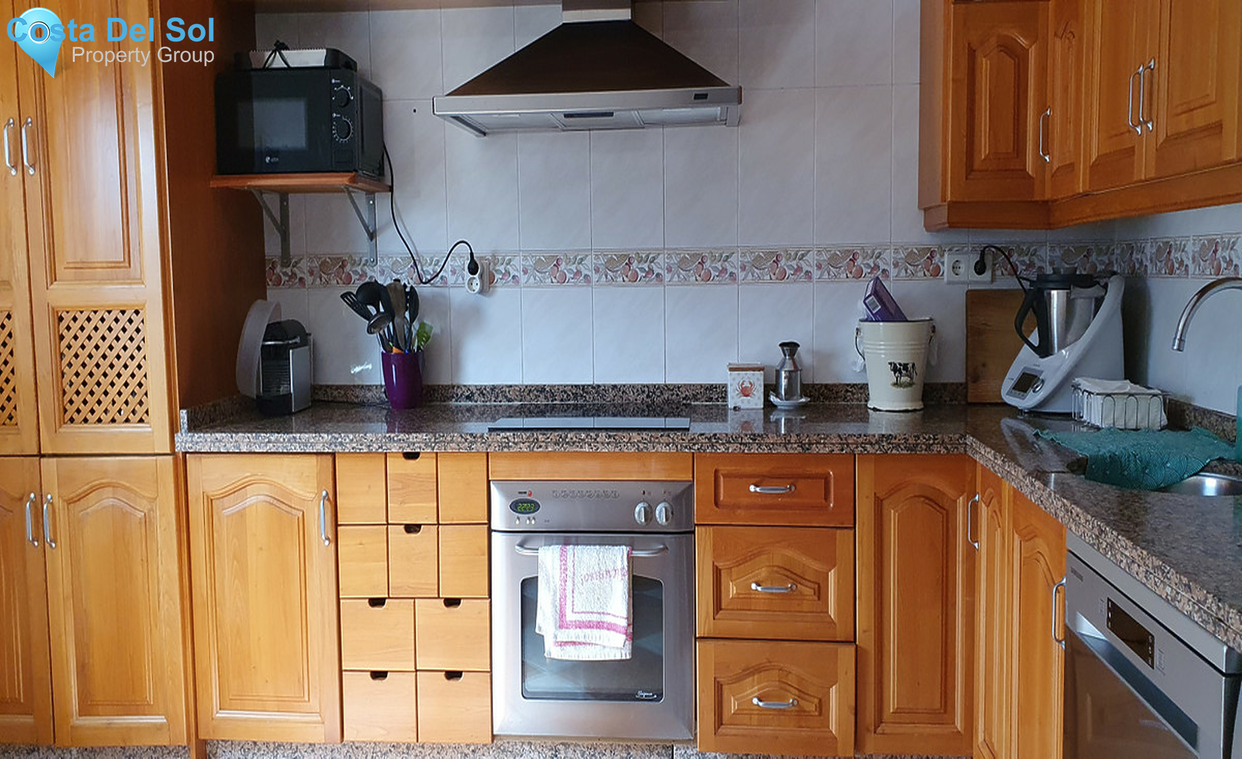 Semi-Detached House in Marbella-1342268