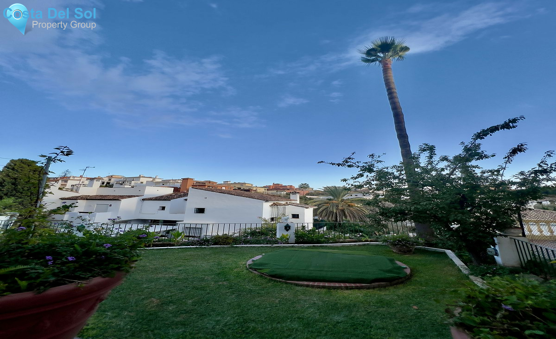 Semi-Detached House in Marbella-1460149