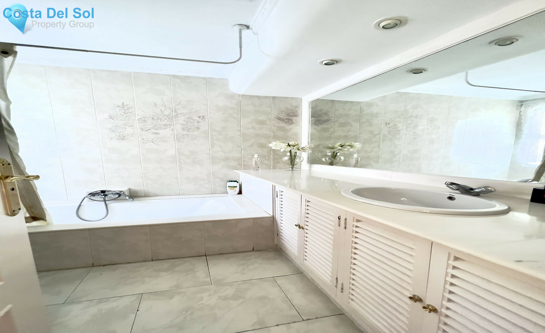 Semi-Detached House in Marbella-1460137