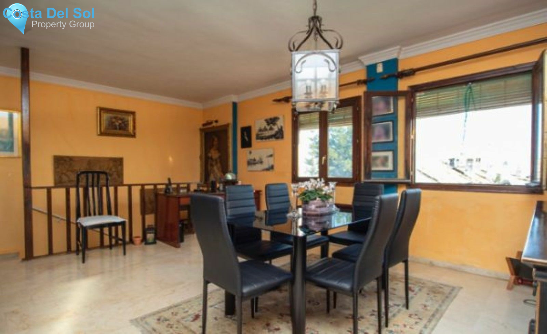 Semi-Detached House in Marbella-1185978