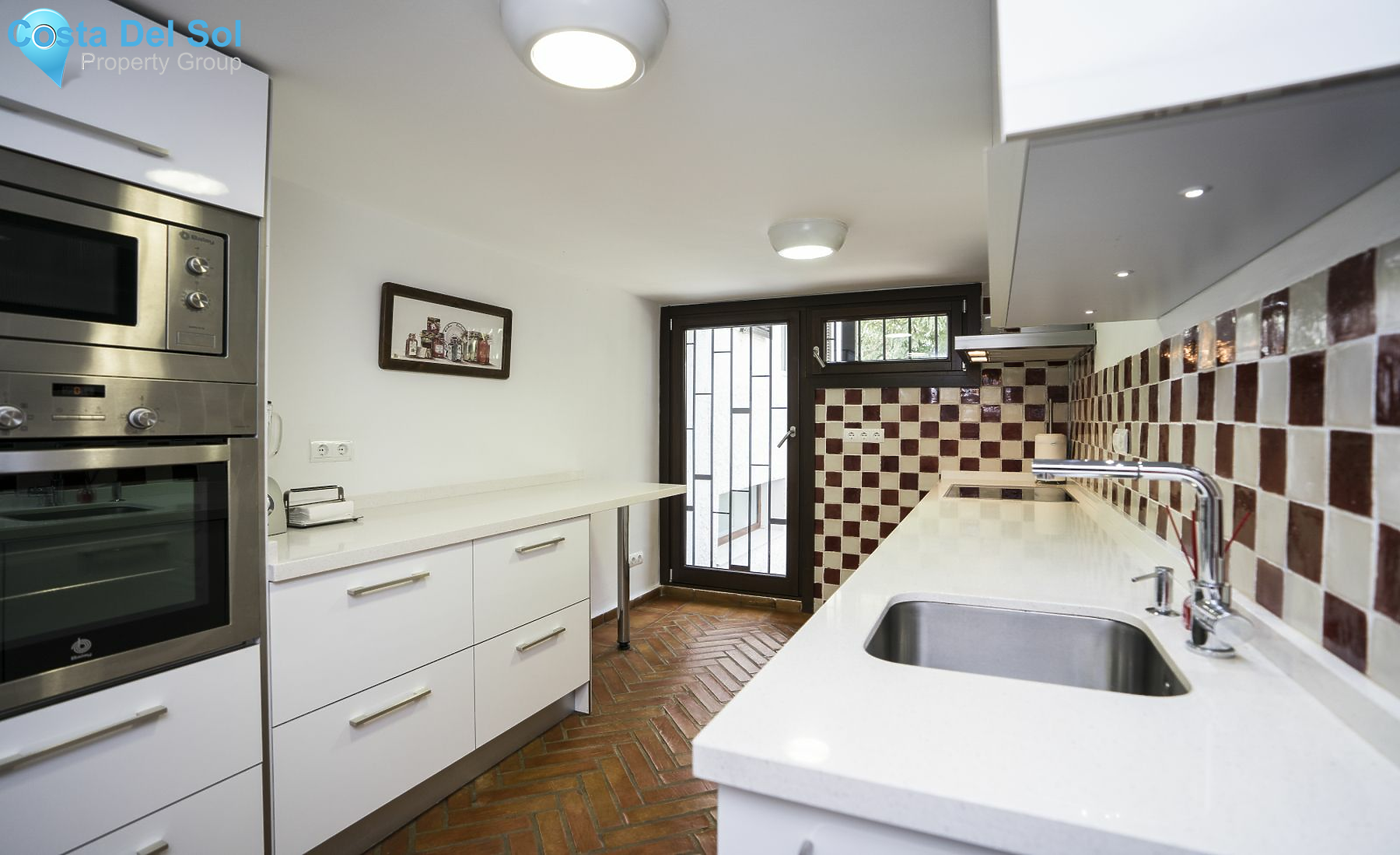 Semi-Detached House in Marbella-1216037