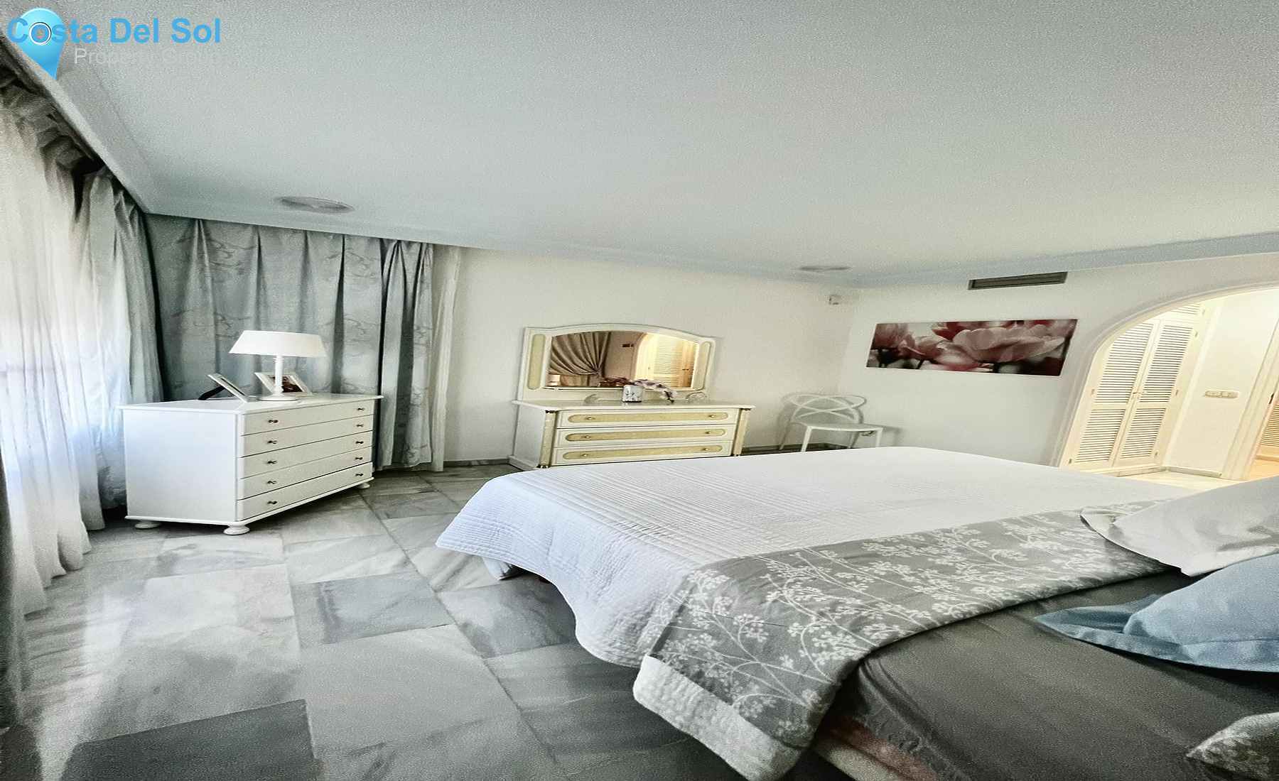 Semi-Detached House in Marbella