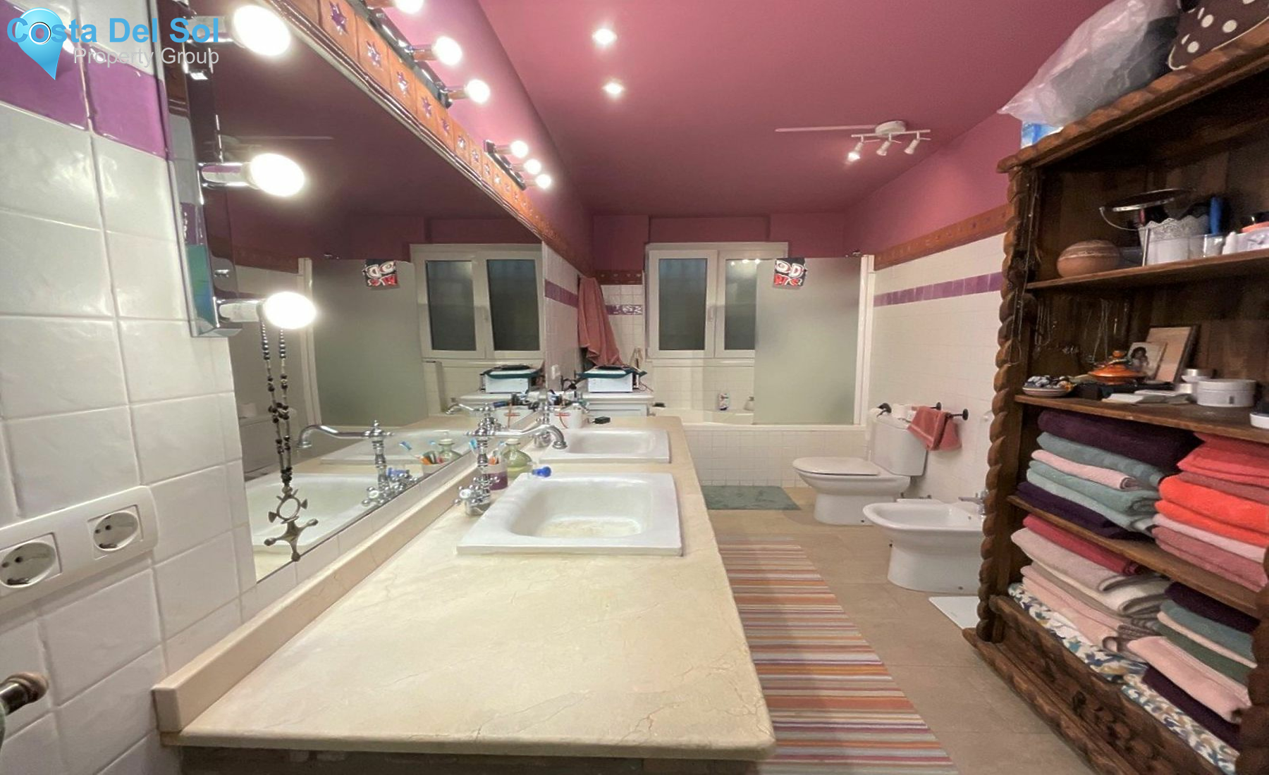 Semi-Detached House in Marbella-1488315