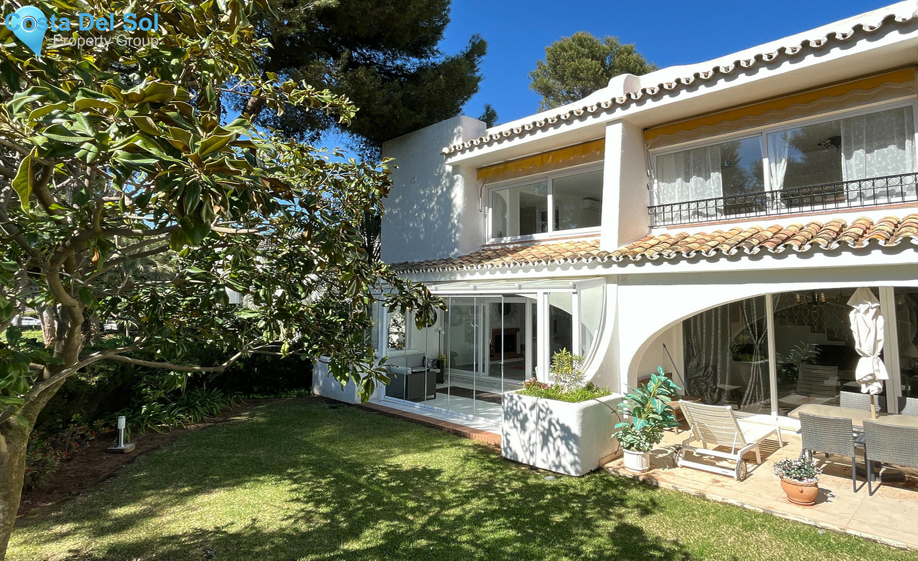 Semi-Detached House in Miraflores-1296803