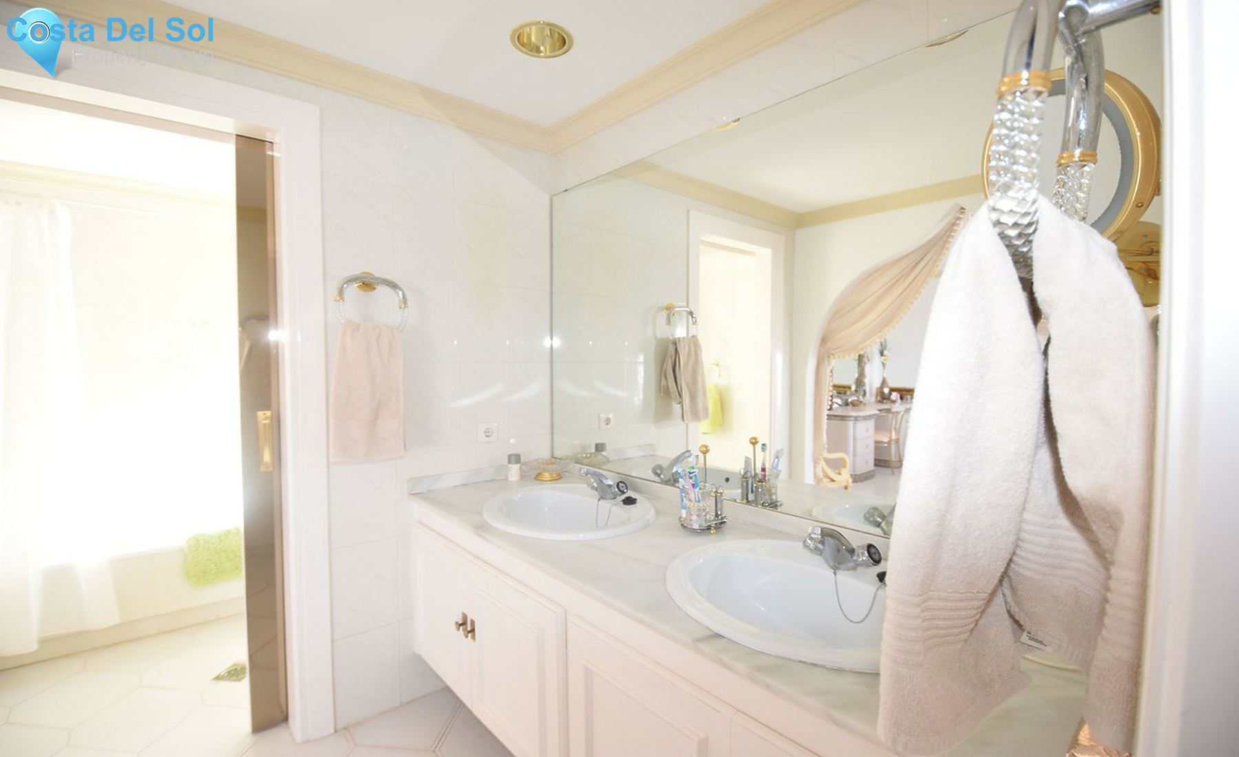 Semi-Detached House in Miraflores-1438943