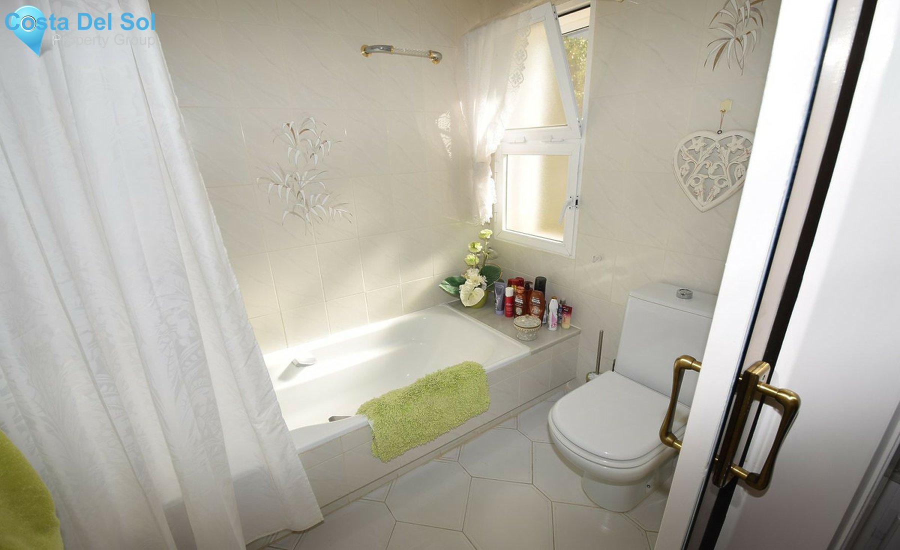 Semi-Detached House in Miraflores-1438944