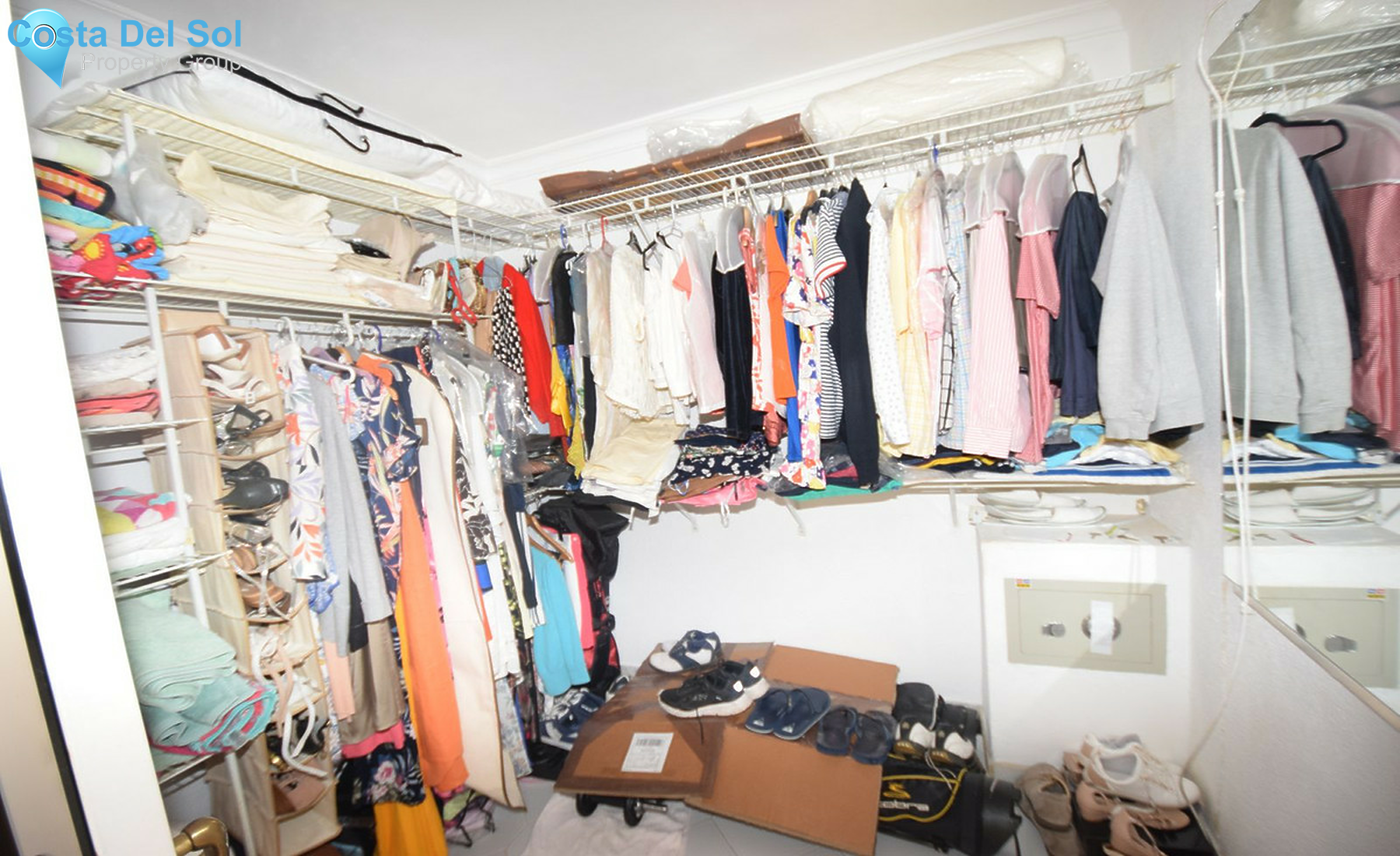 Semi-Detached House in Miraflores-1438945