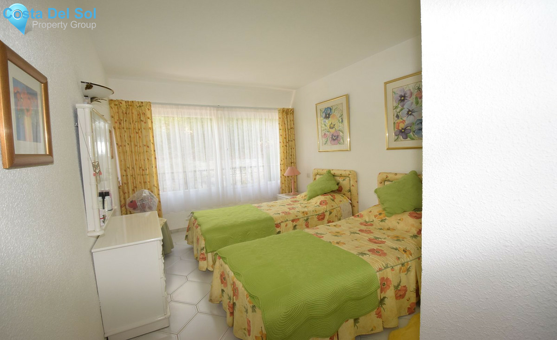 Semi-Detached House in Miraflores-1438946