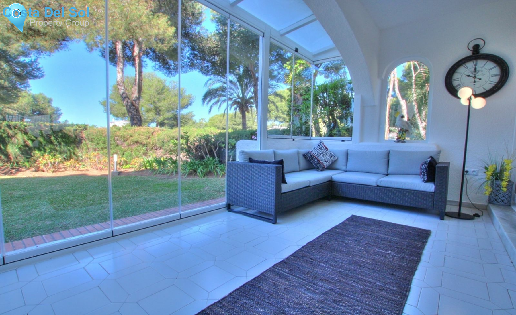 Semi-Detached House in Miraflores-1425814