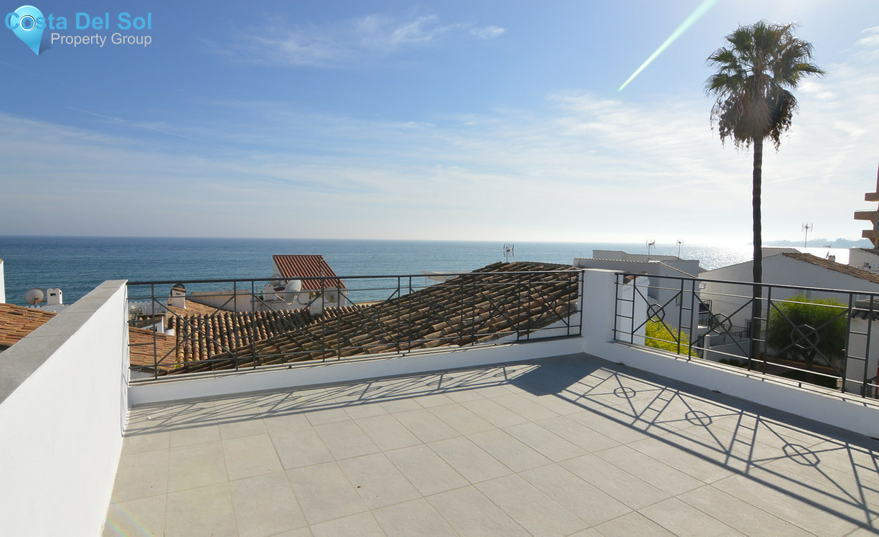 Semi-Detached House in New Golden Mile-720850