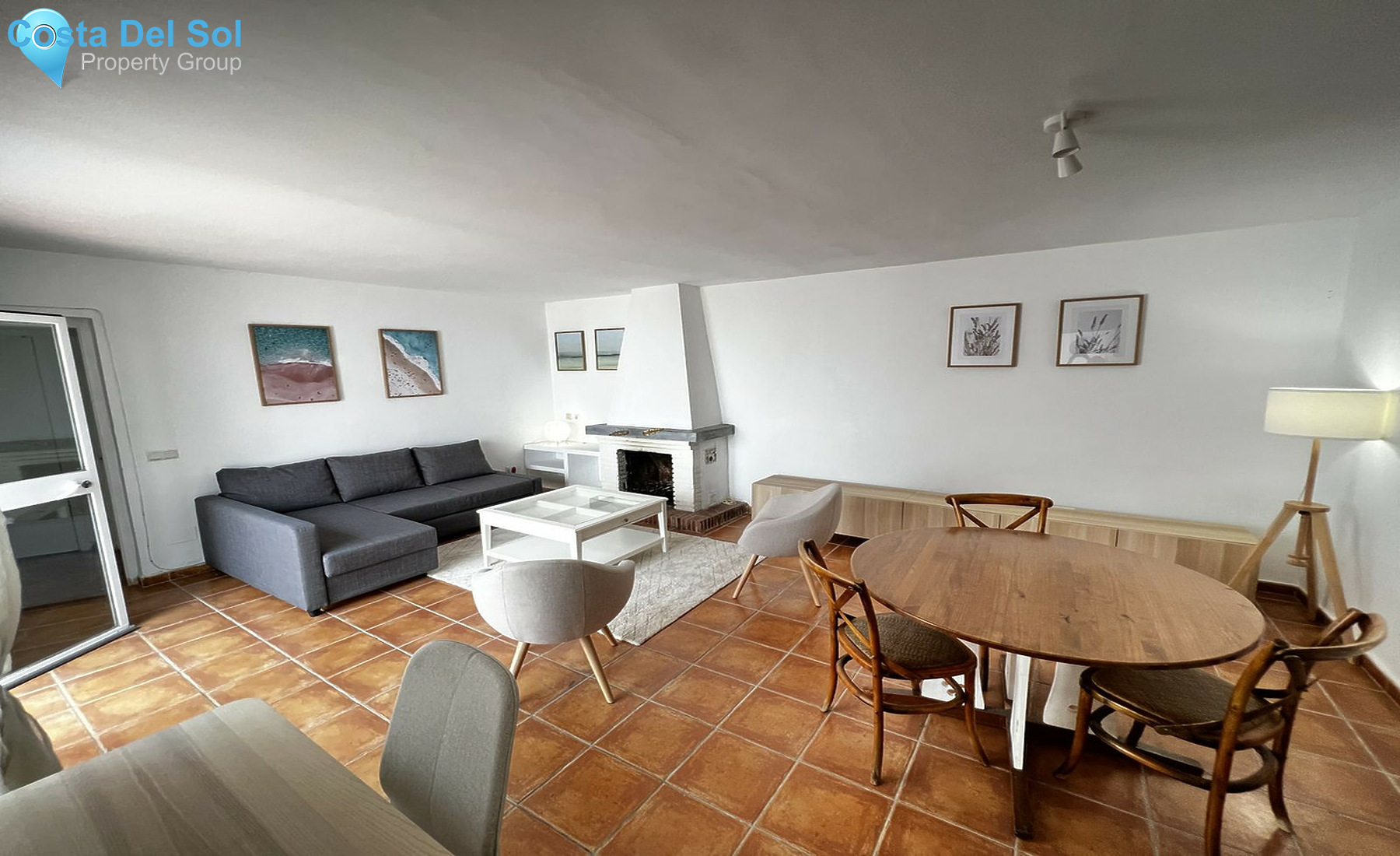 Semi-Detached House in New Golden Mile-1293811