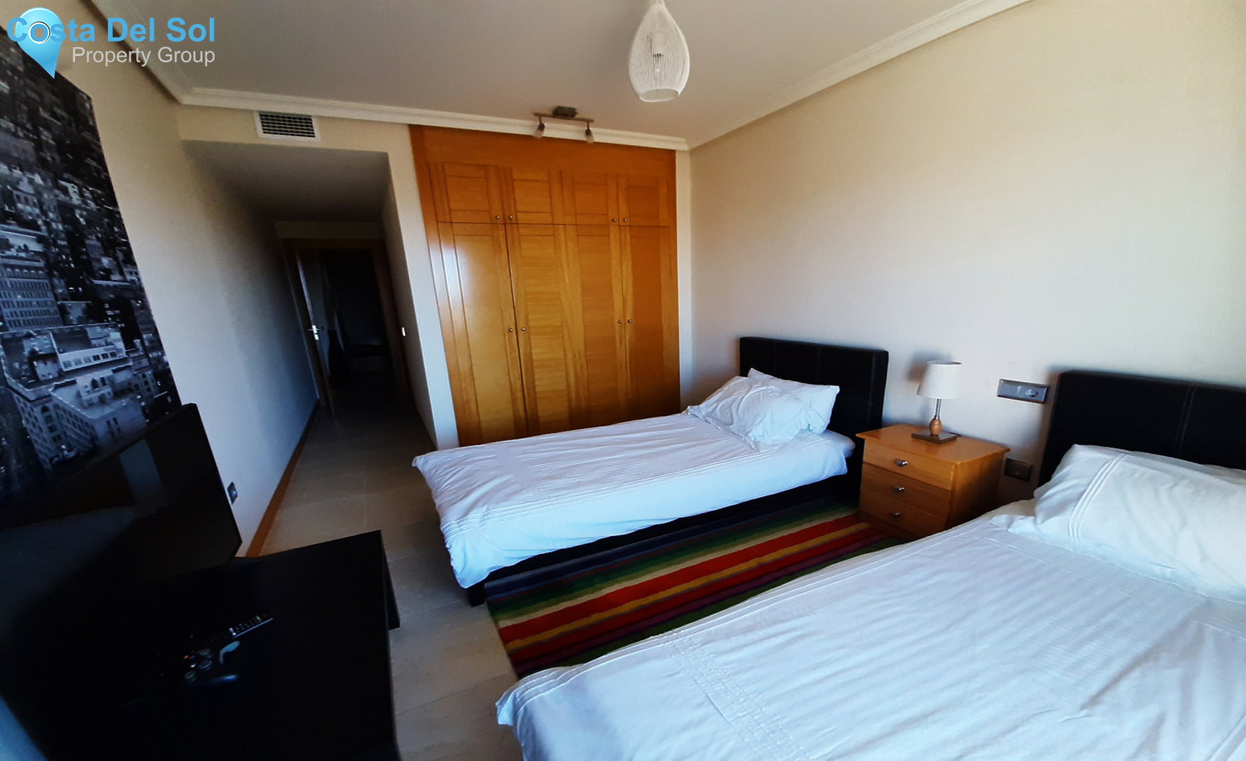 Semi-Detached House in New Golden Mile-1305412