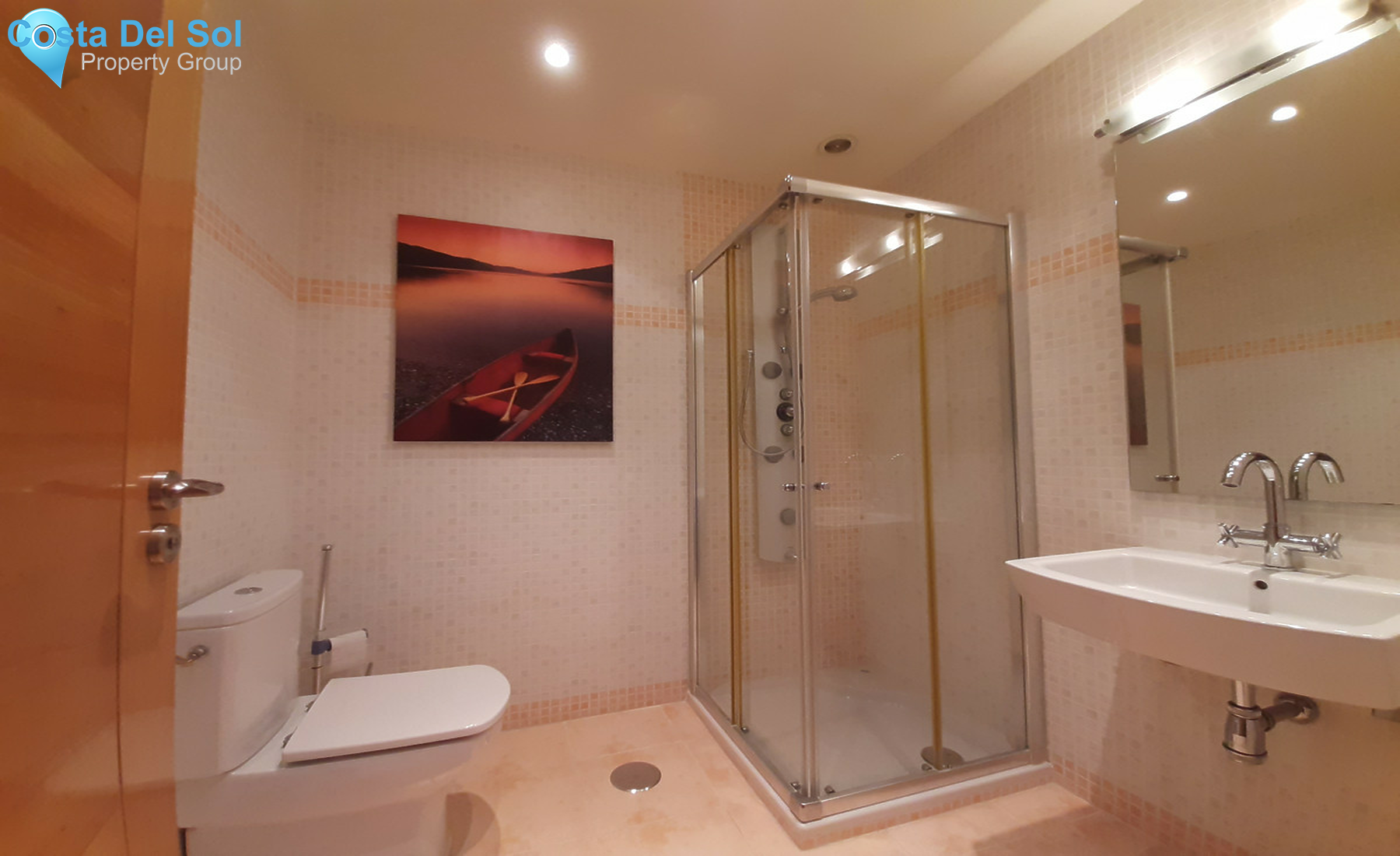 Semi-Detached House in New Golden Mile-1305413