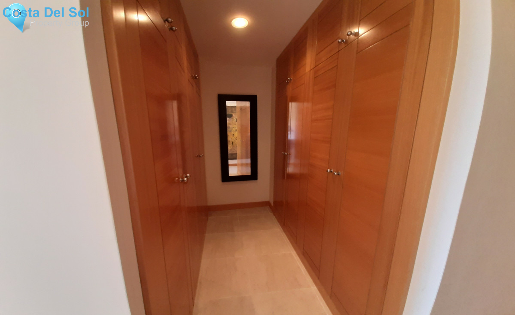 Semi-Detached House in New Golden Mile-1305417