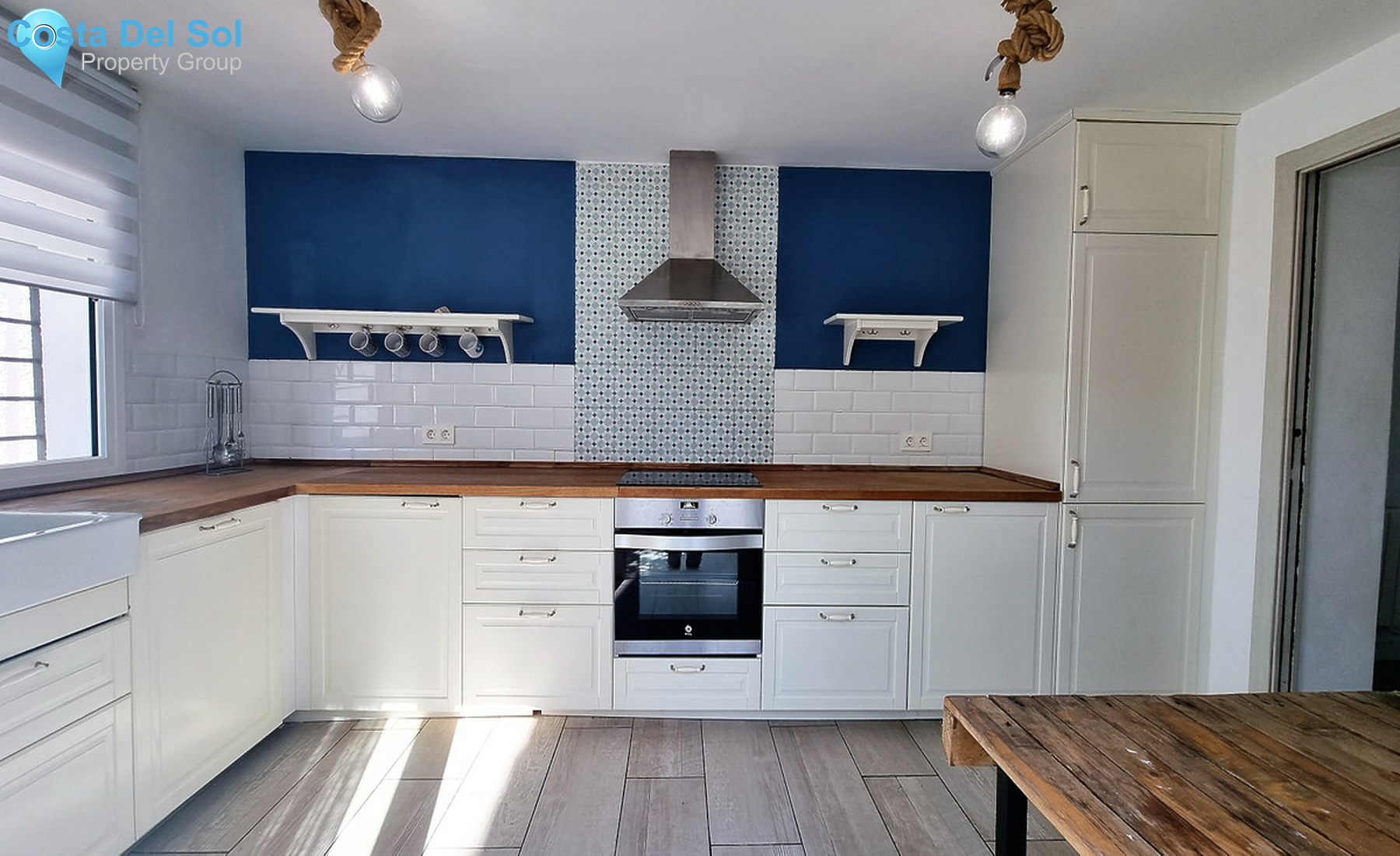 Semi-Detached House in New Golden Mile-1339740