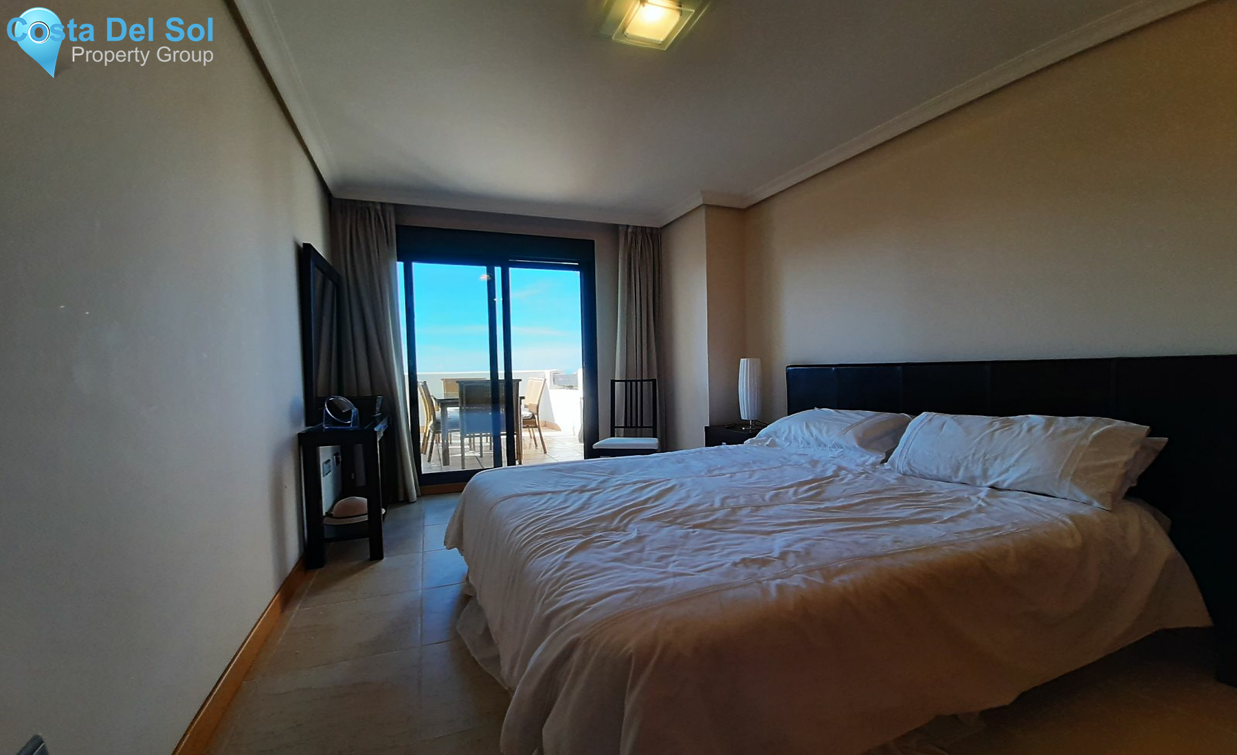 Semi-Detached House in New Golden Mile-1141380