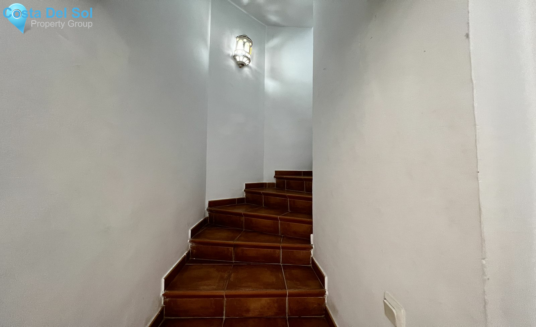 Semi-Detached House in New Golden Mile-1171825