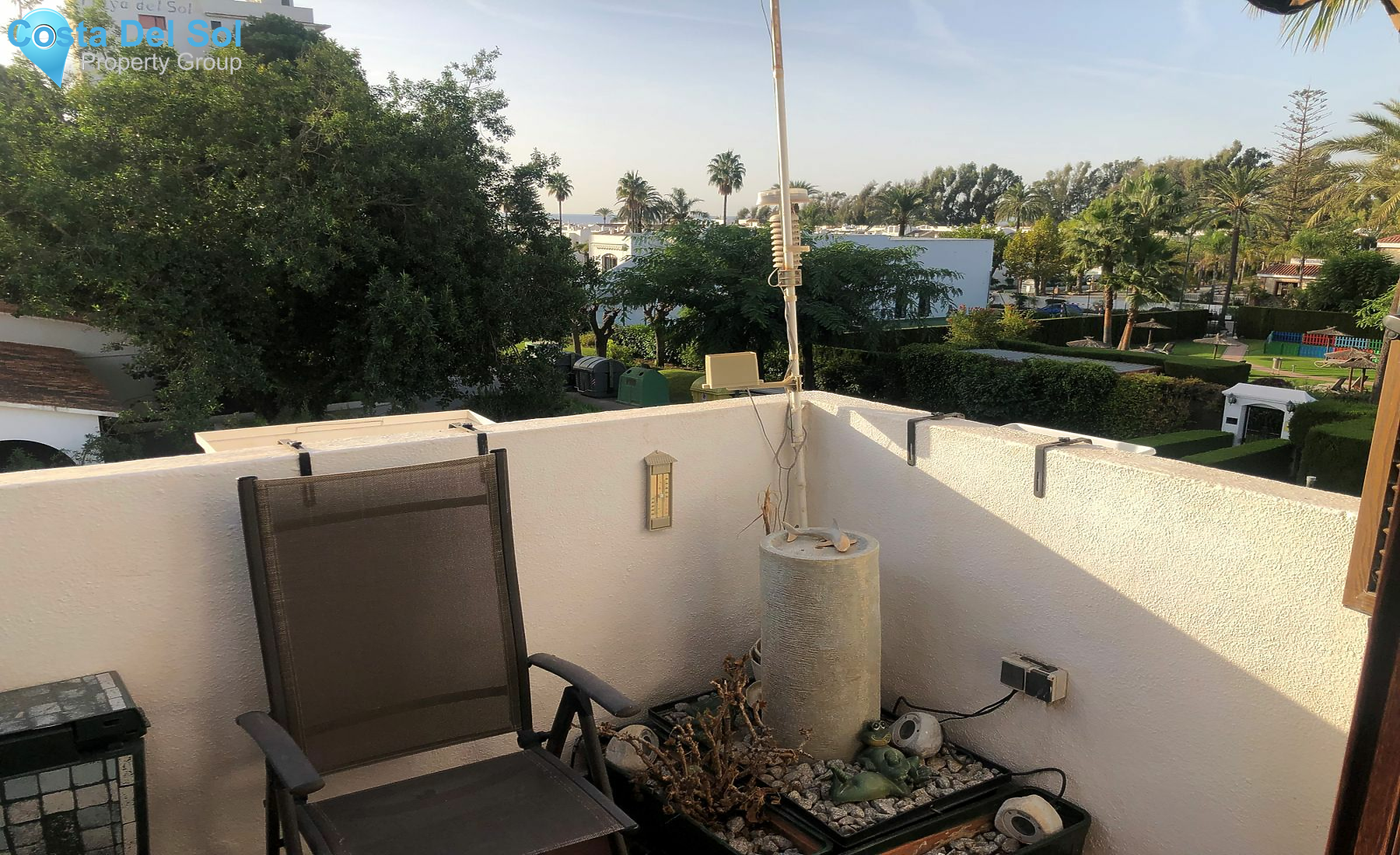 Semi-Detached House in New Golden Mile-1495818