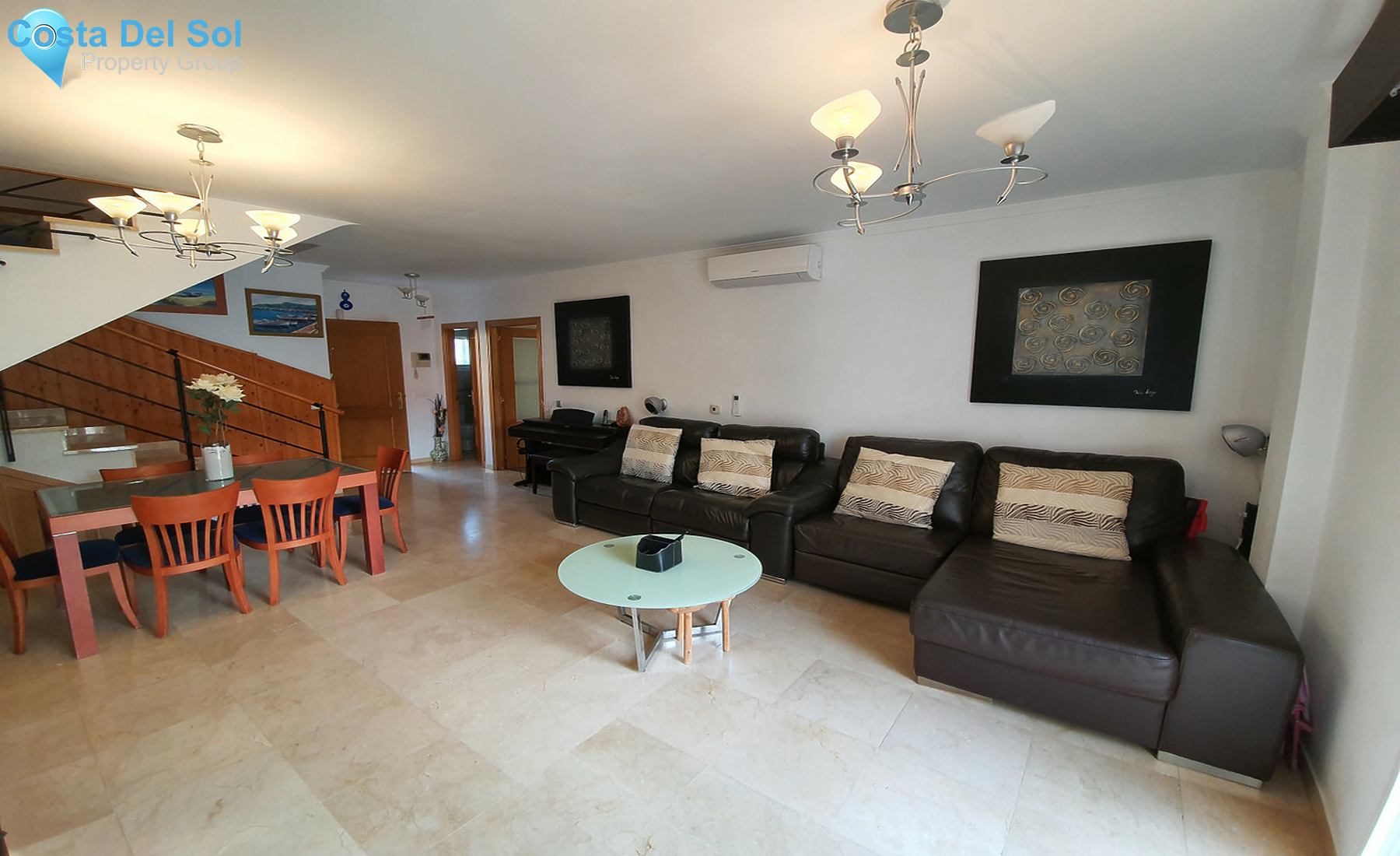 Semi-Detached House in Nueva Andalucía-1555324