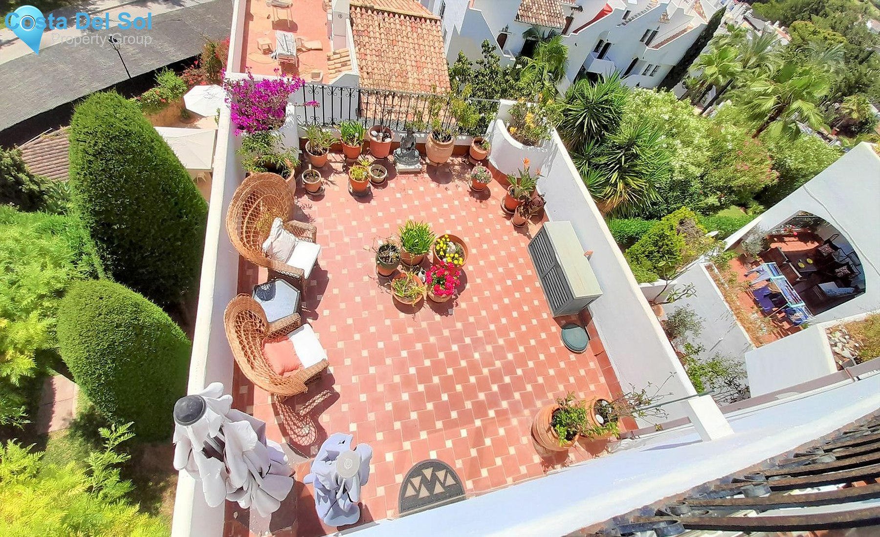 Semi-Detached House in Nueva Andalucía-1386970