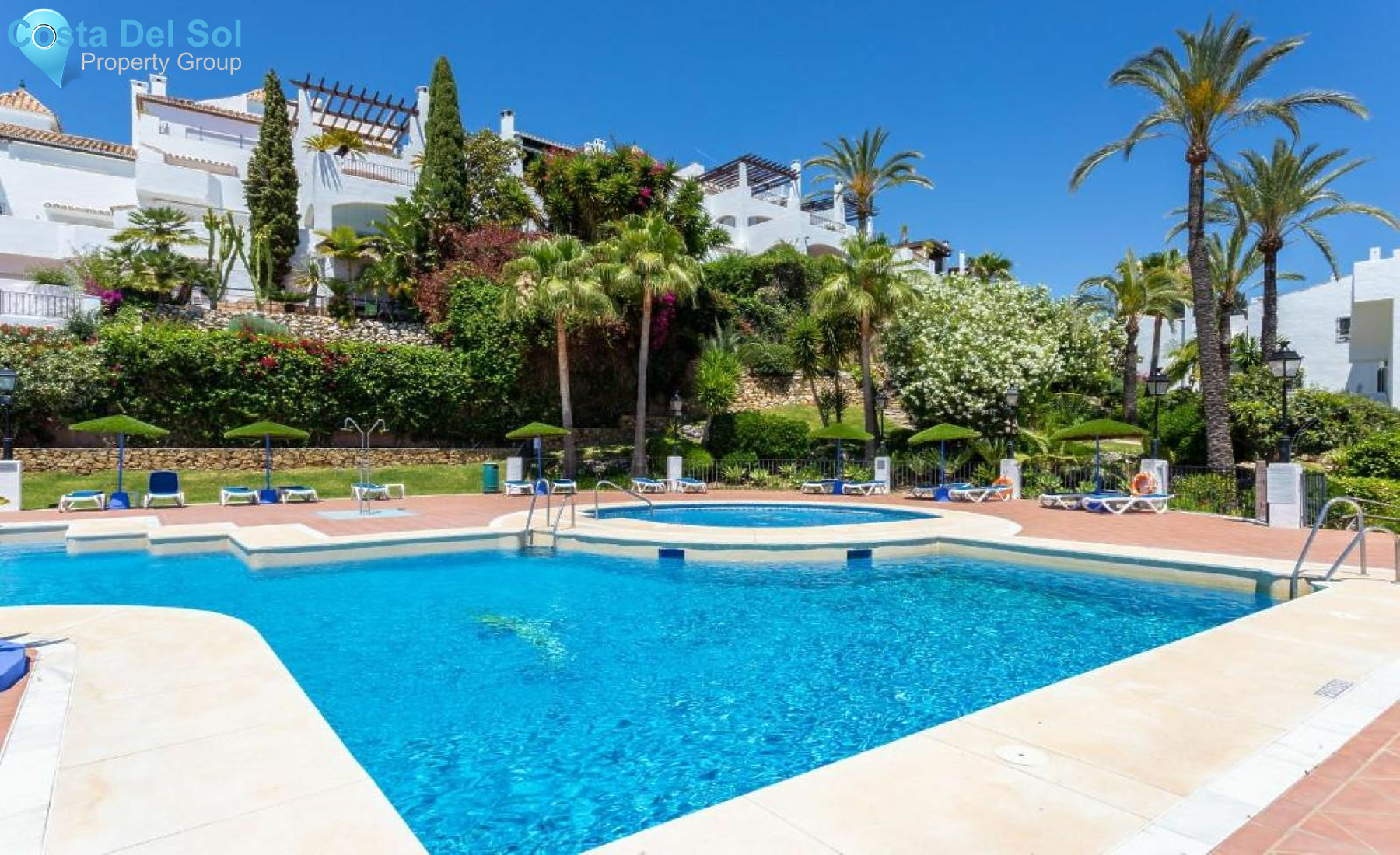 Semi-Detached House in Nueva Andalucía-1386961