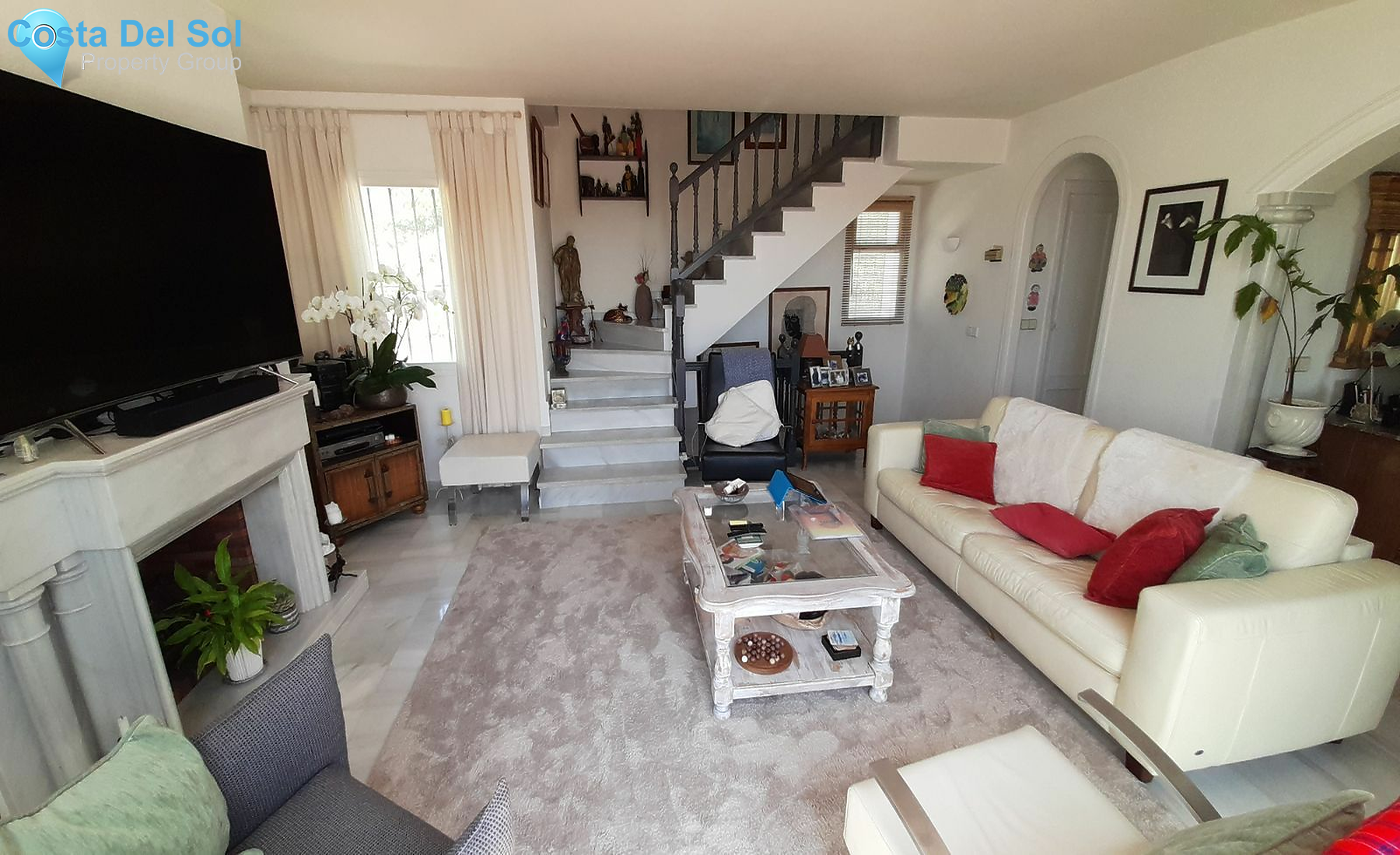 Semi-Detached House in Nueva Andalucía-1386965