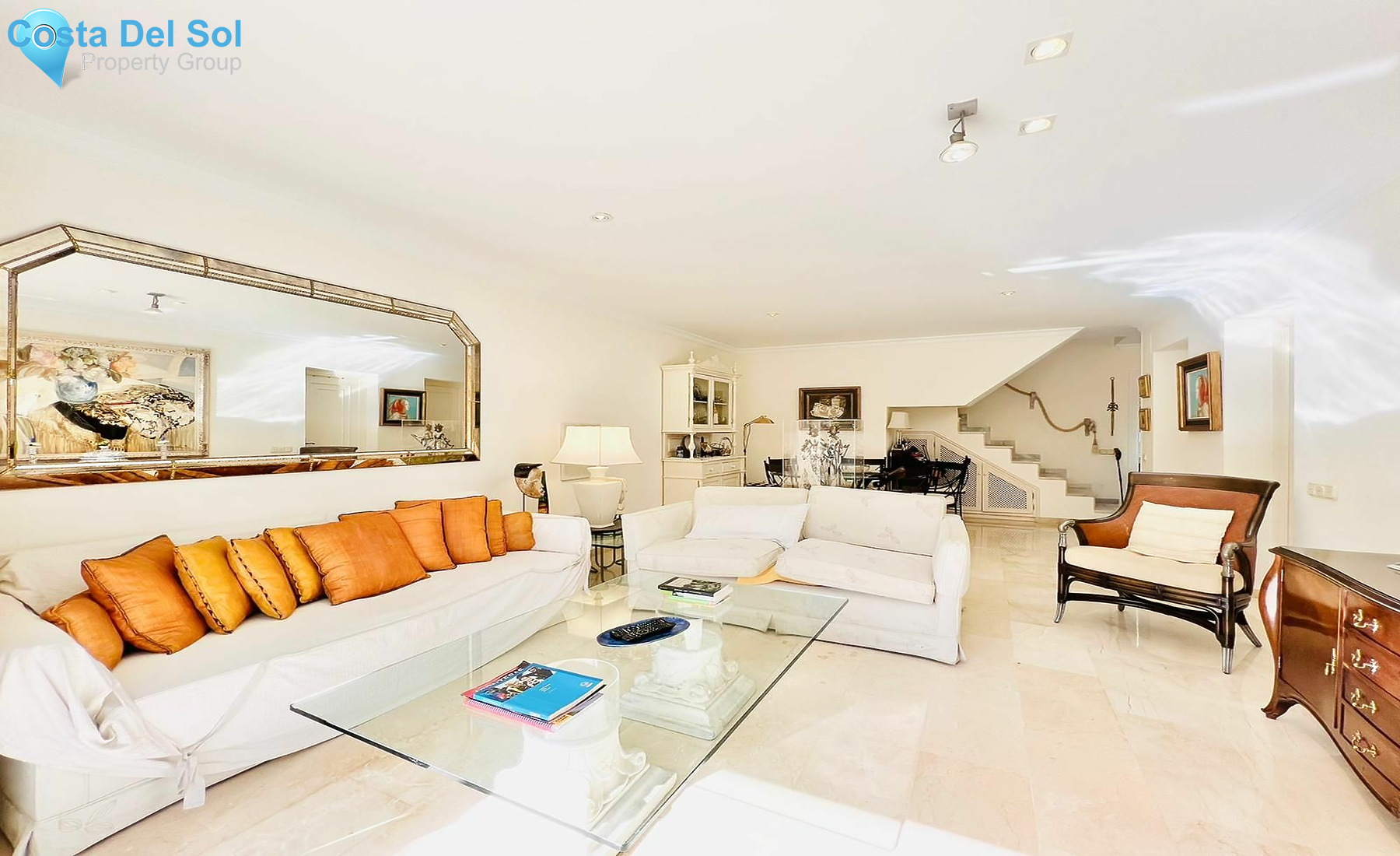 Semi-Detached House in Nueva Andalucía-1427404