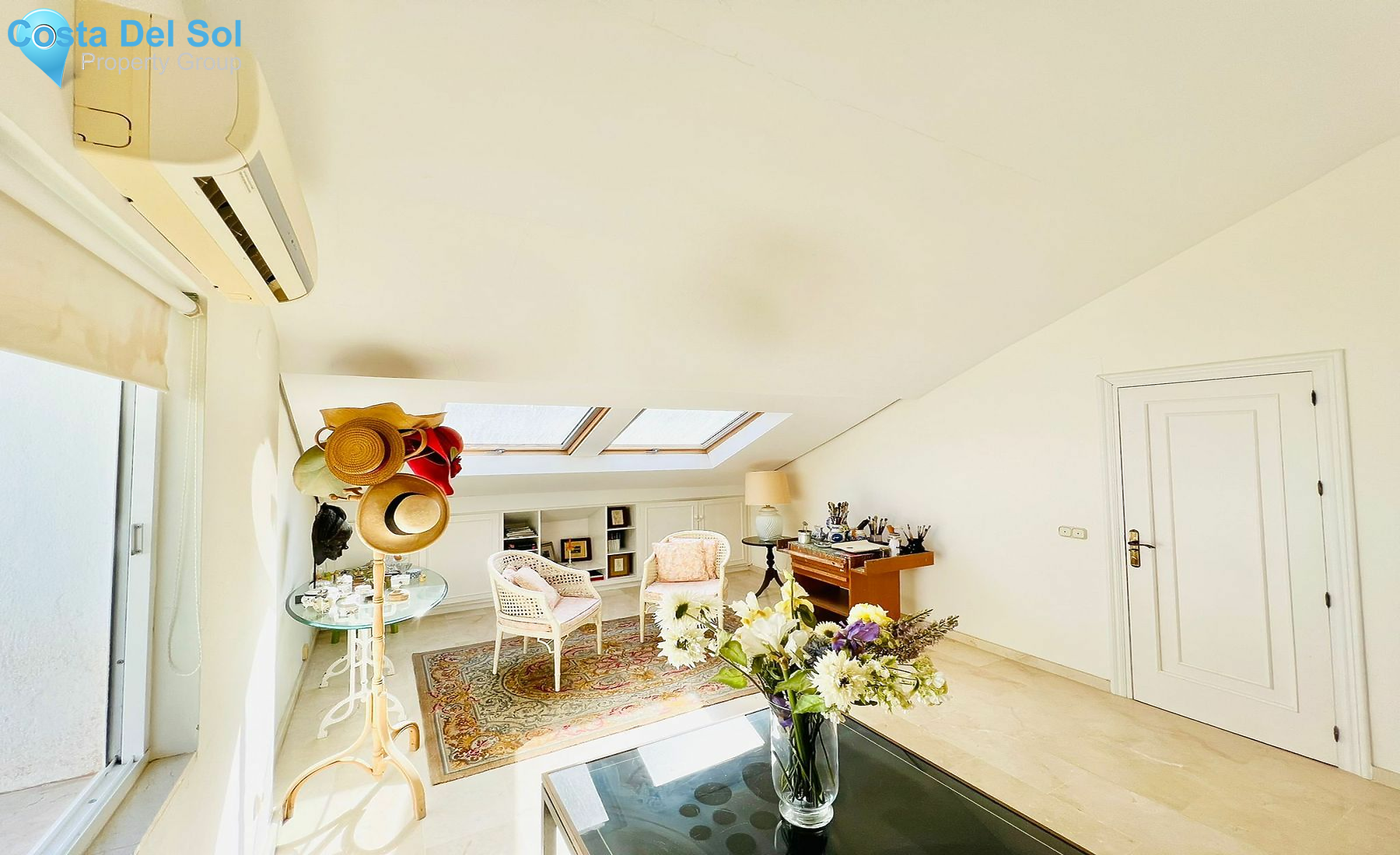 Semi-Detached House in Nueva Andalucía-1427393