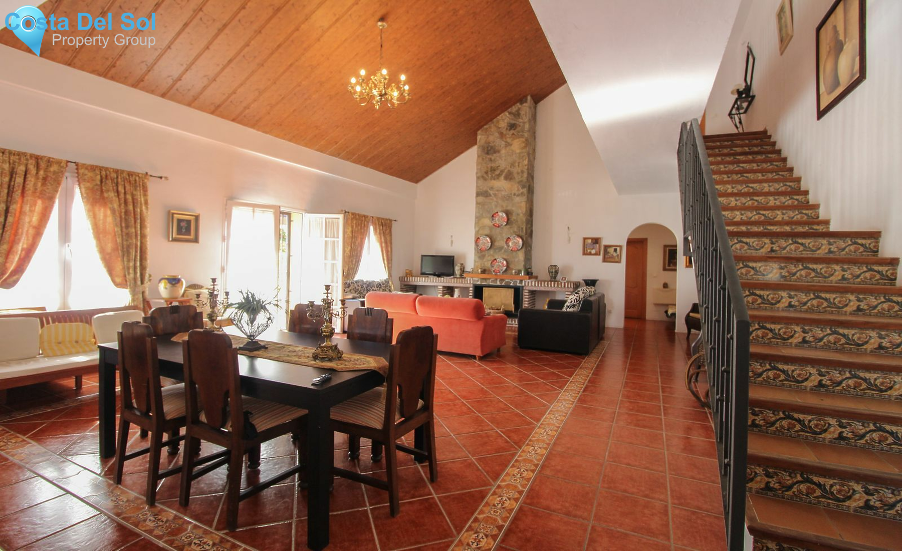 Semi-Detached House in Nueva Andalucía-1554447