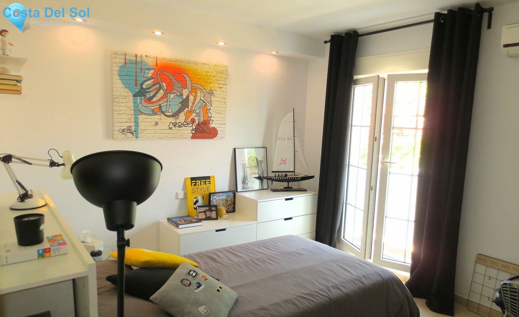 Semi-Detached House in Playamar-1395366