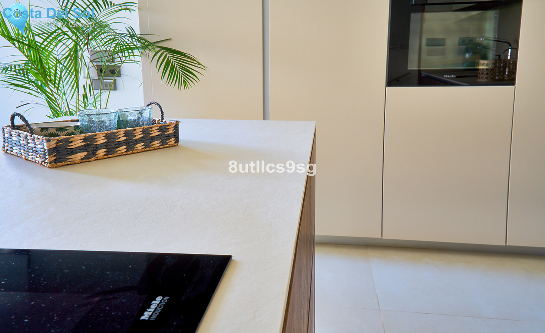 Semi-Detached House in Puerto Banús-1539040