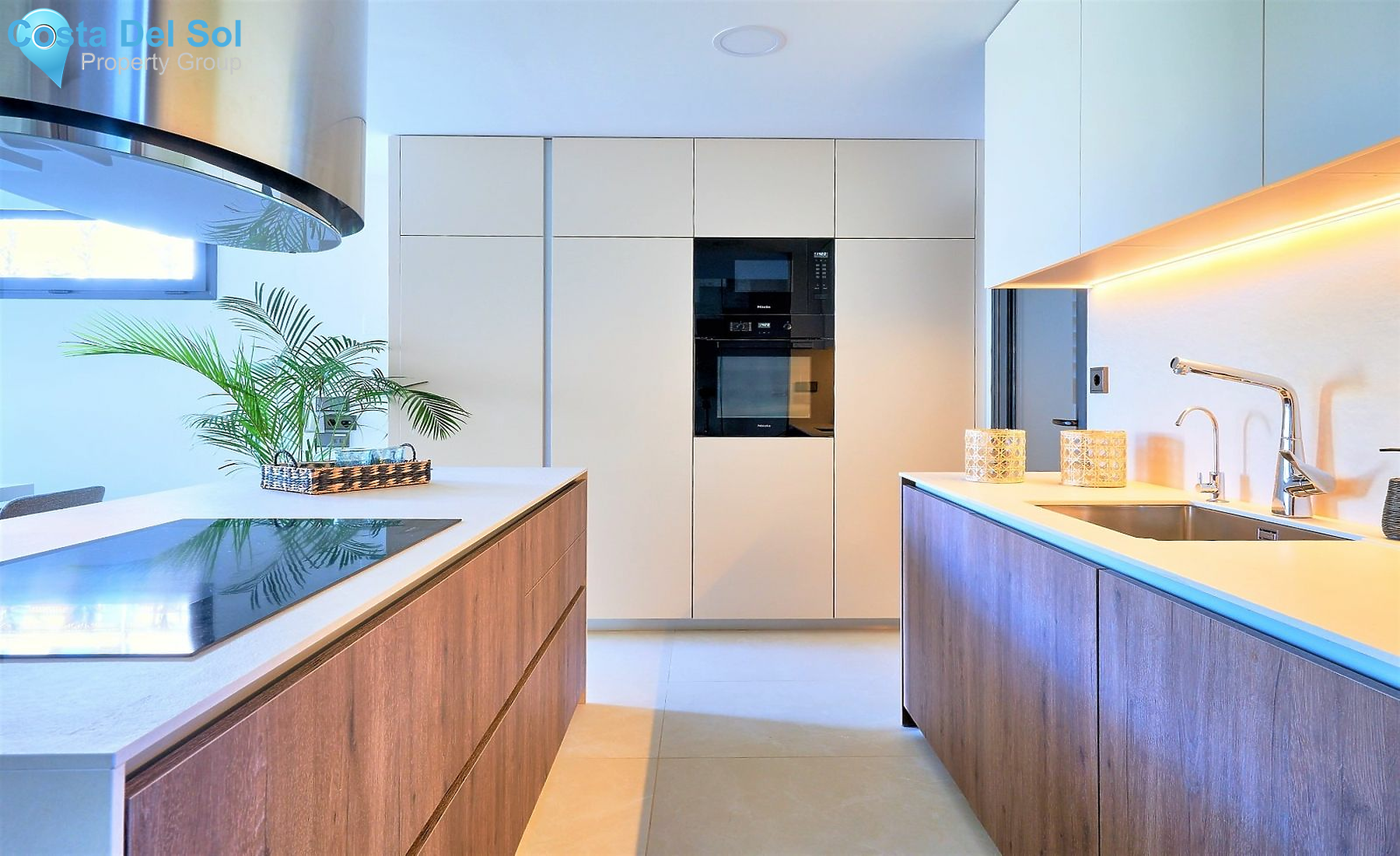 Semi-Detached House in Puerto Banús-1426169