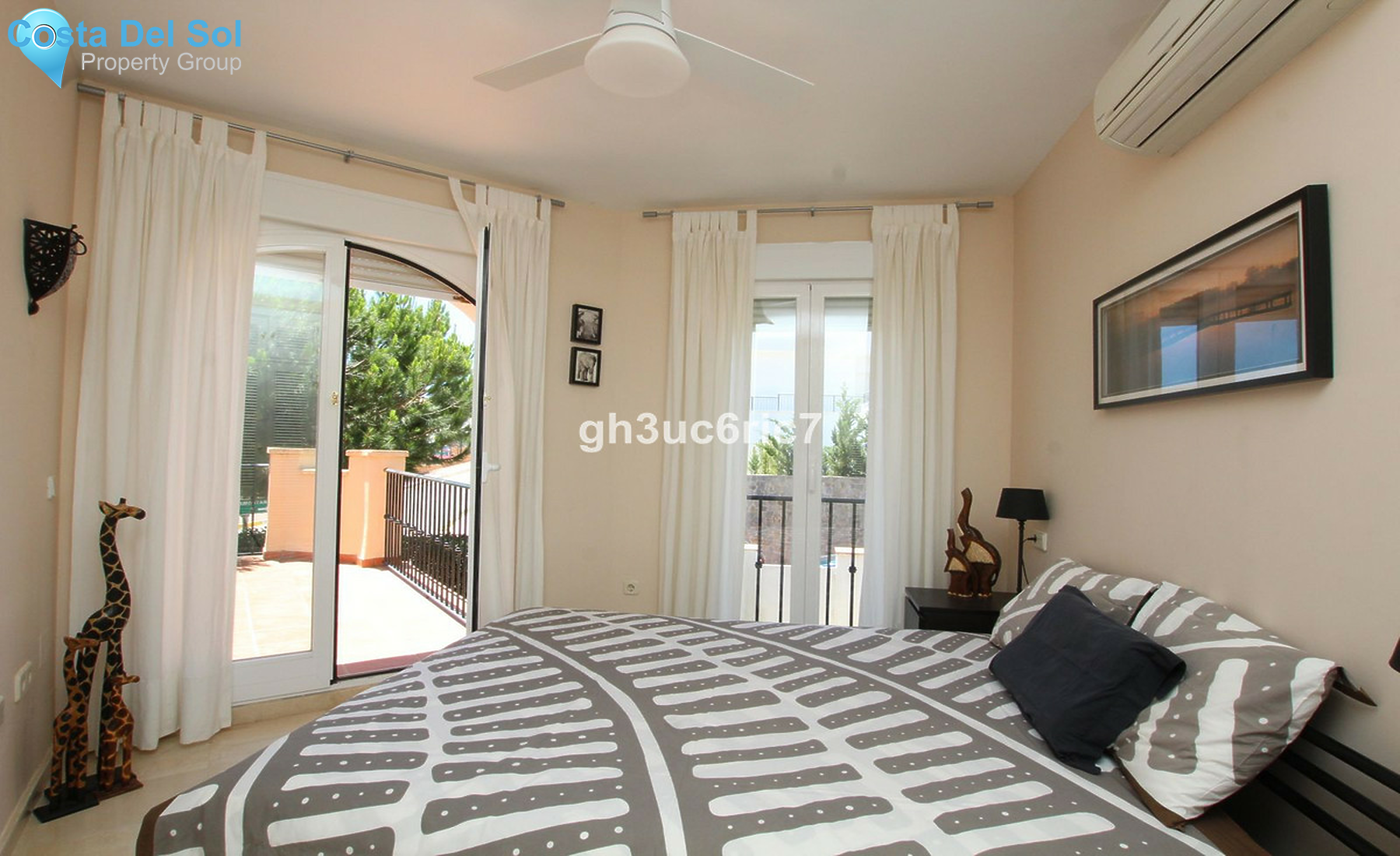 Semi-Detached House in Riviera del Sol-1241930