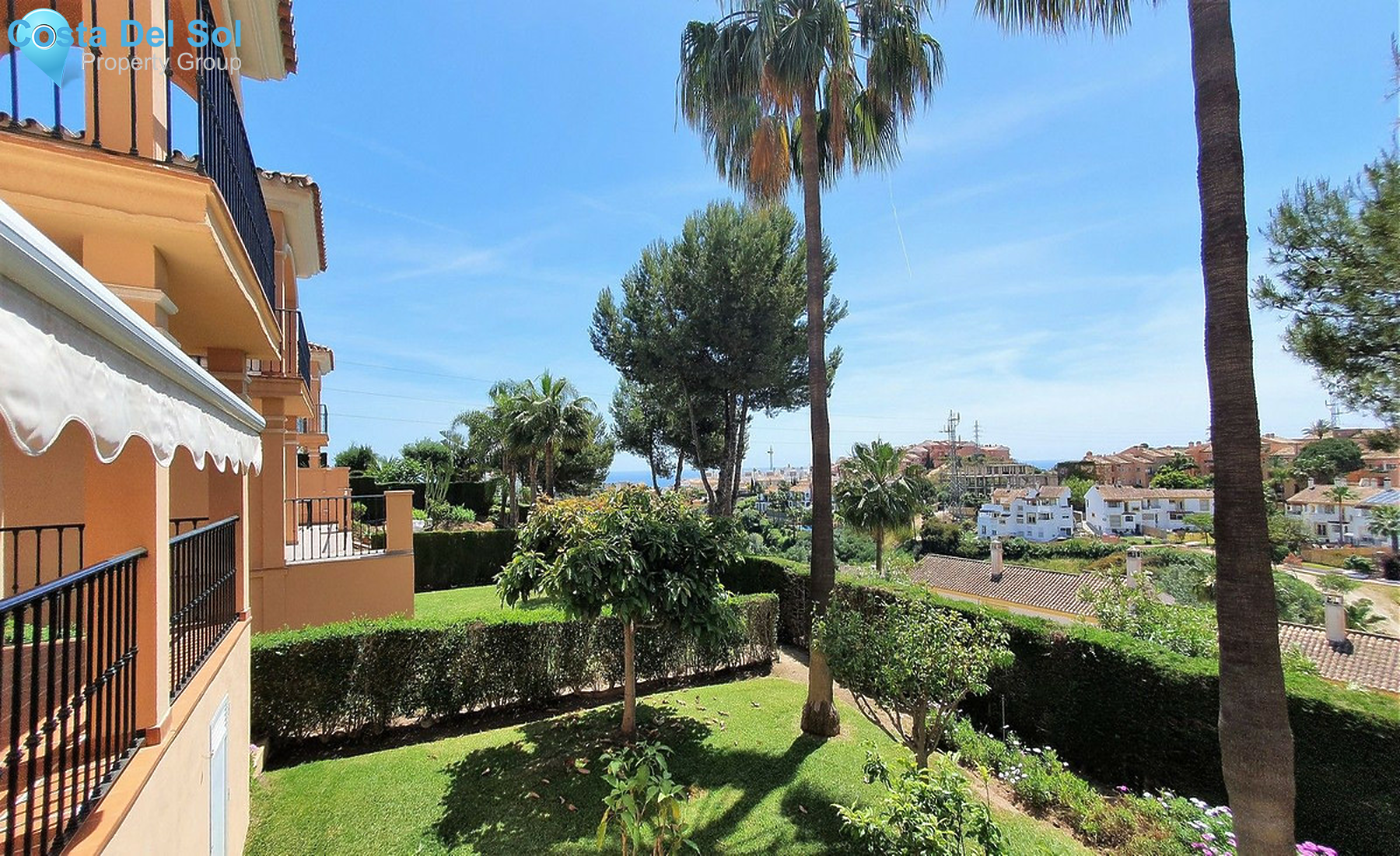 Semi-Detached House in Riviera del Sol-1253388