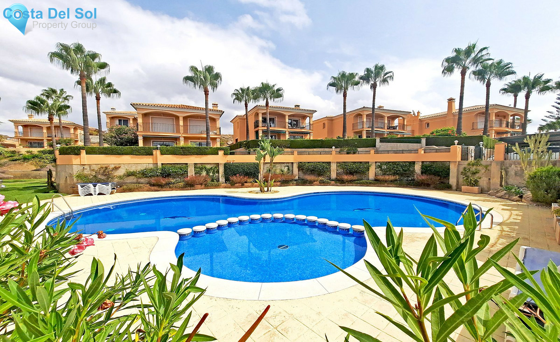 Semi-Detached House in Riviera del Sol-1416389