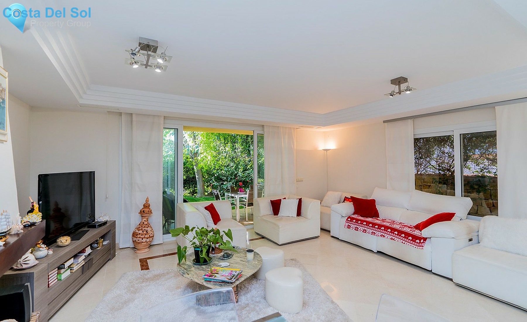 Semi-Detached House in Riviera del Sol-1460490