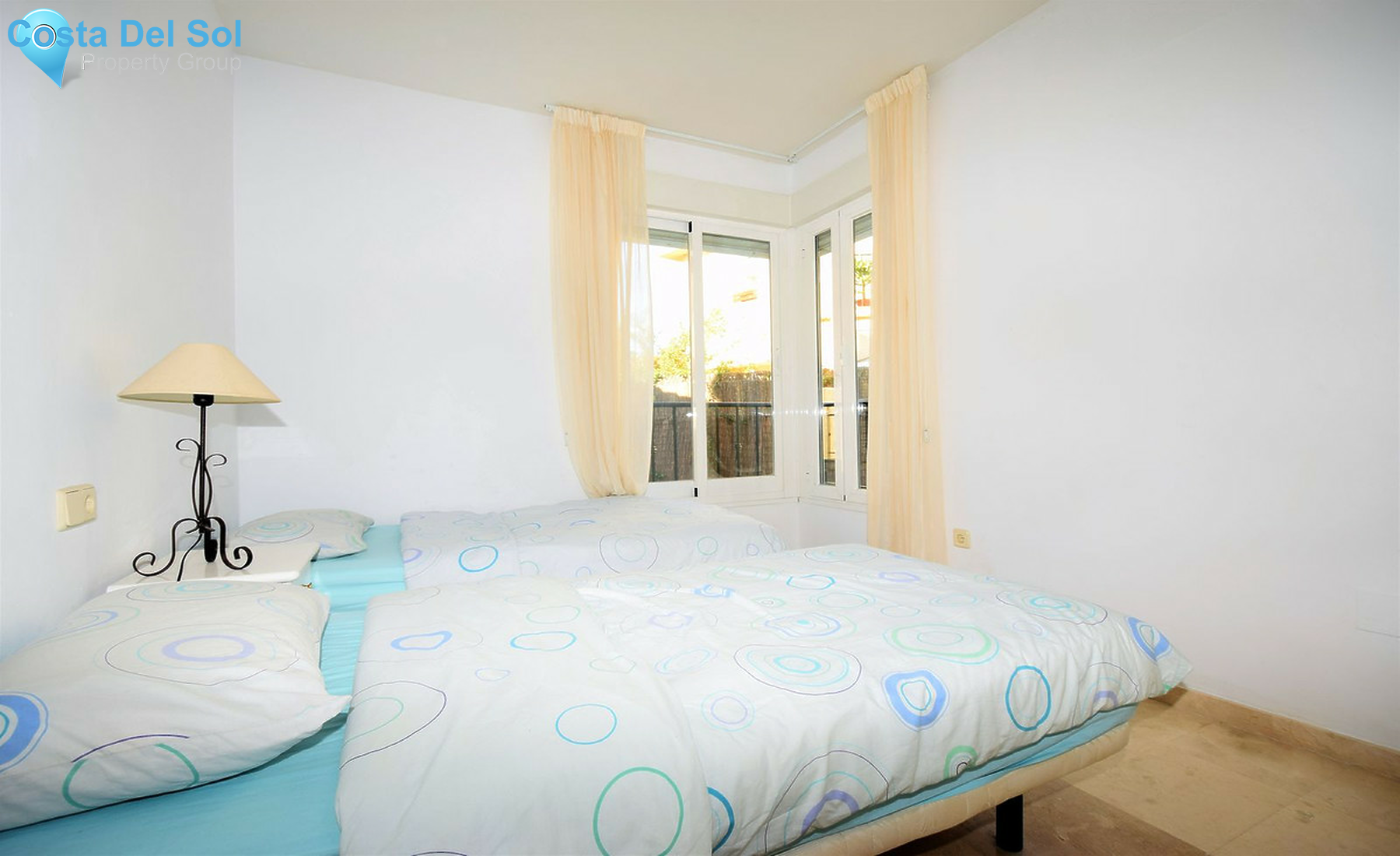 Semi-Detached House in Riviera del Sol-1561366